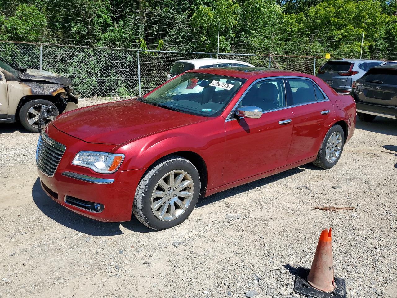 2011 Chrysler 300 Limited Red vin: 2C3CA5CG0BH536854