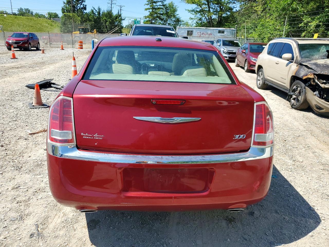 2011 Chrysler 300 Limited Red vin: 2C3CA5CG0BH536854