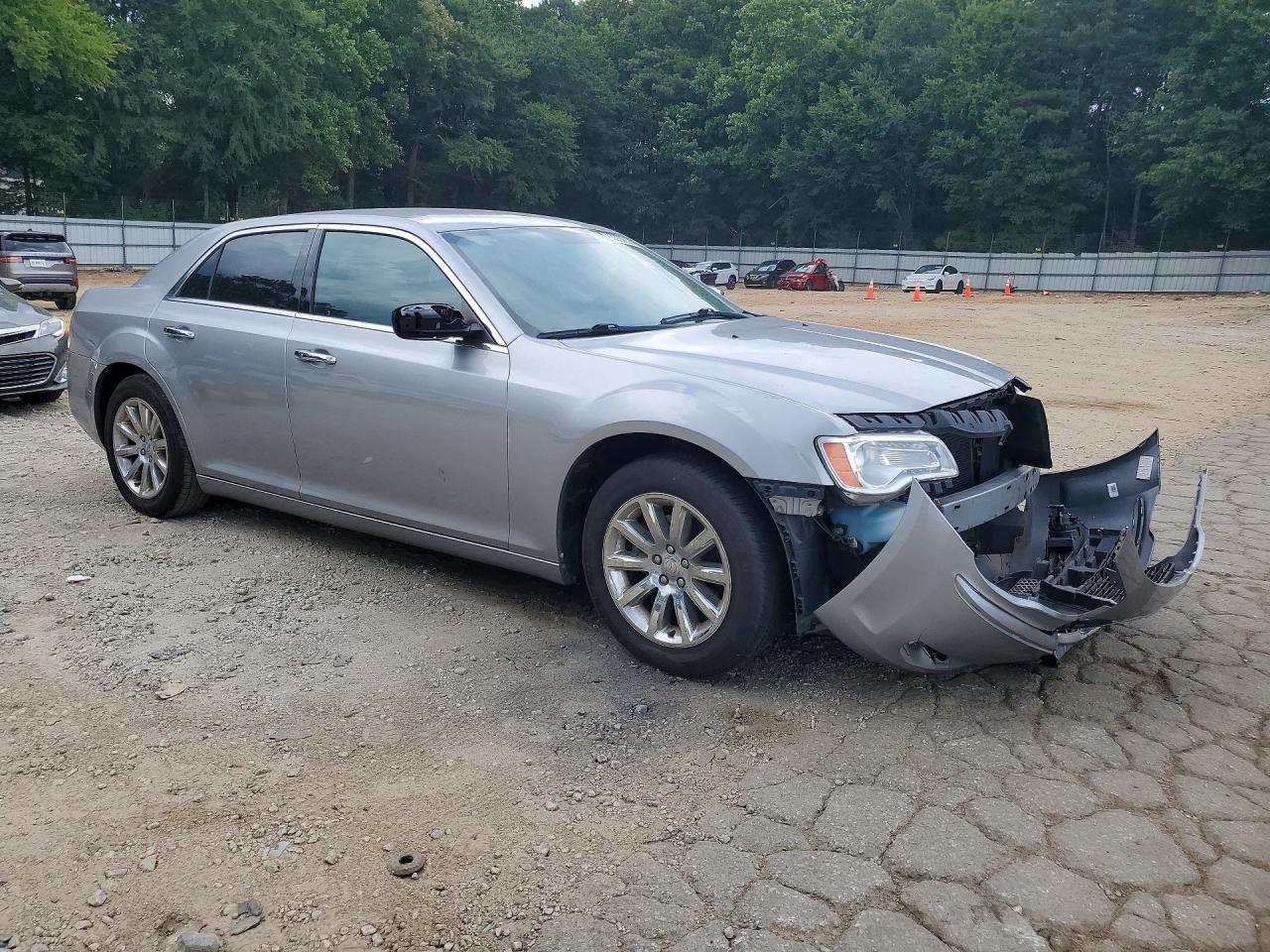 2011 Chrysler 300 Limited Silver vin: 2C3CA5CG0BH559874