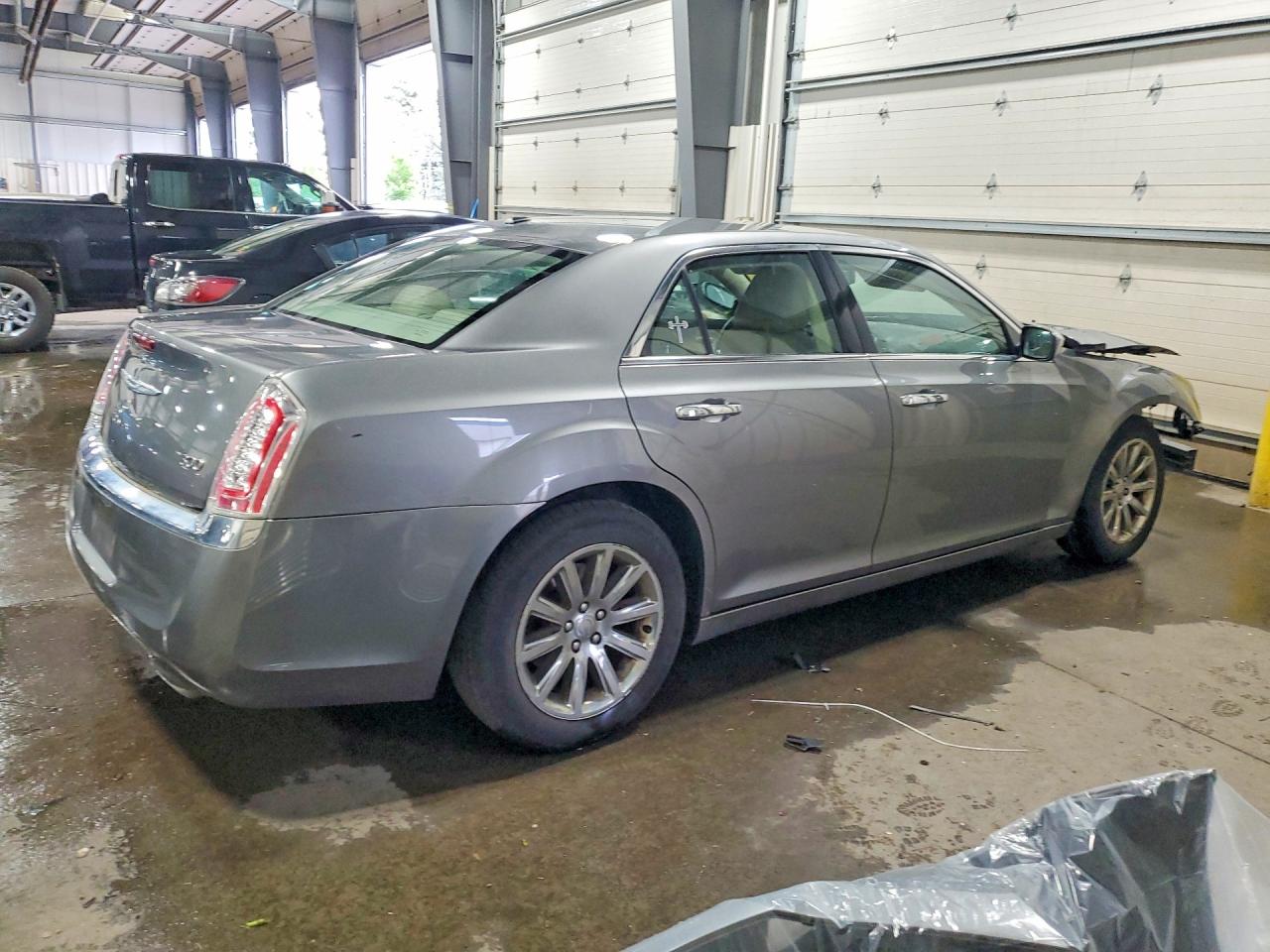 2011 Chrysler 300 Limited Gray vin: 2C3CA5CG0BH574987