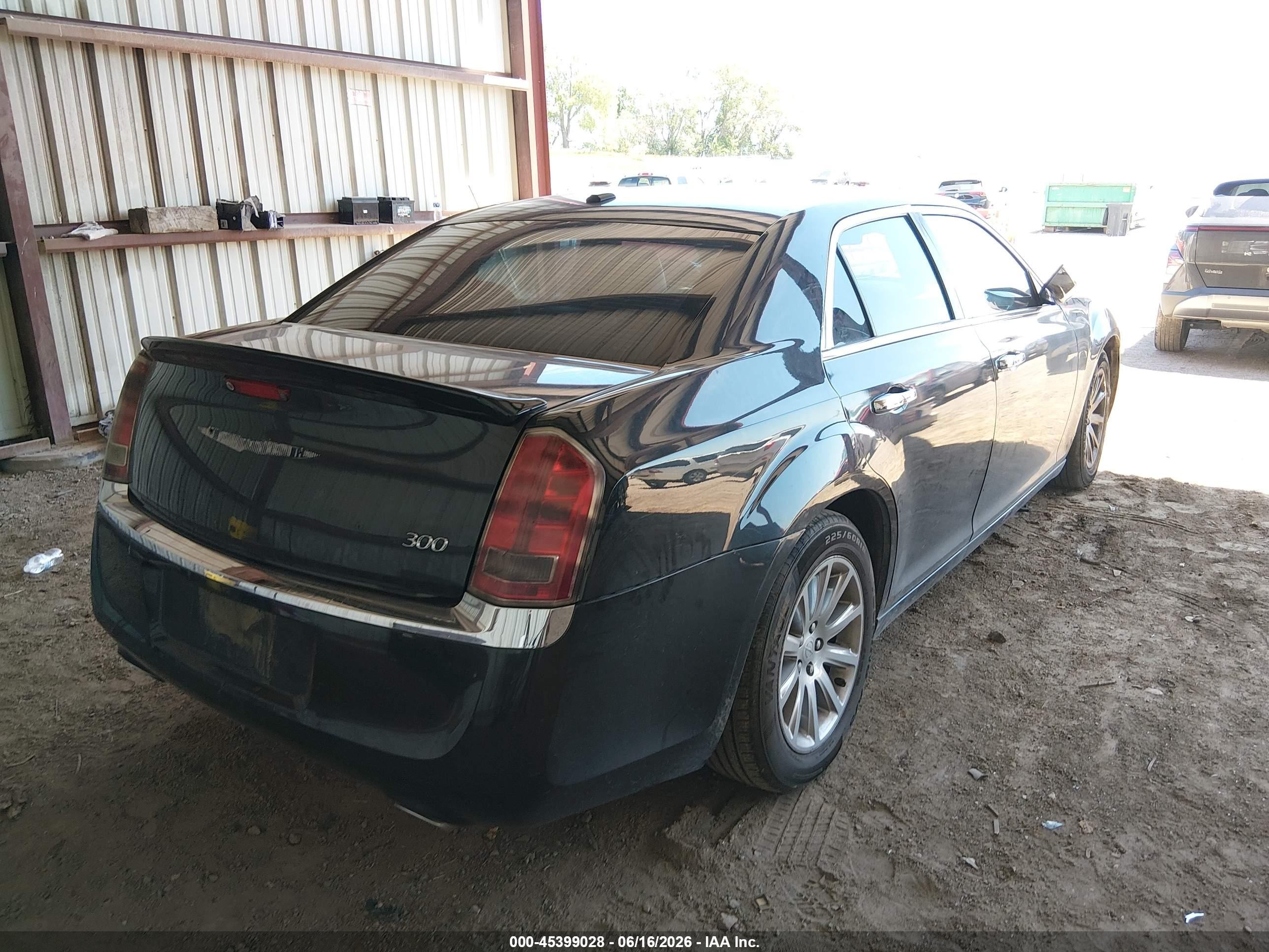 2011 Chrysler 300 Limited Black vin: 2C3CA5CG1BH546034