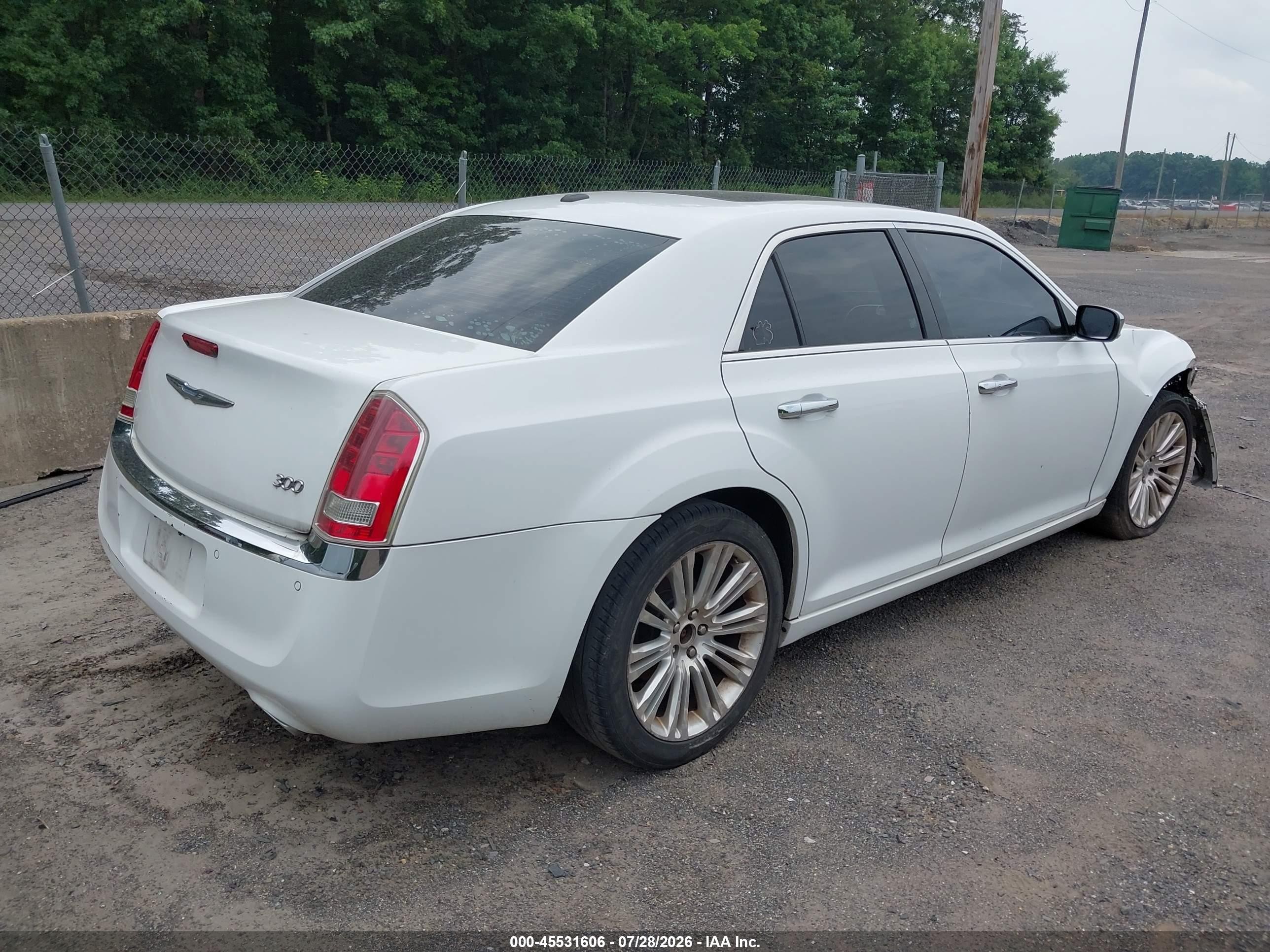 2011 Chrysler 300 Limited Белый vin: 2C3CA5CG2BH514919