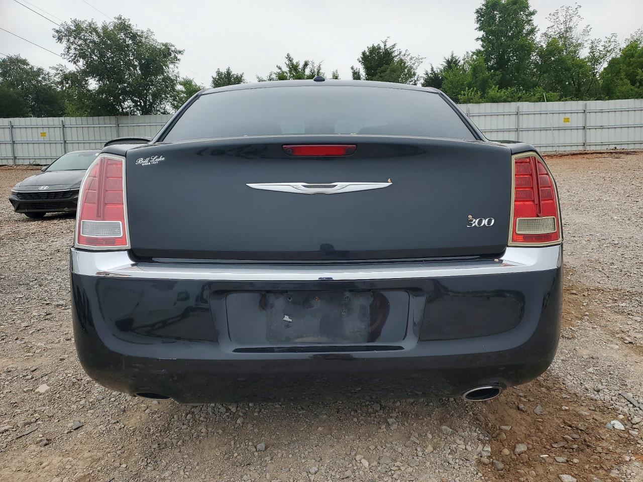 2011 Chrysler 300 Limited Black vin: 2C3CA5CG3BH546374