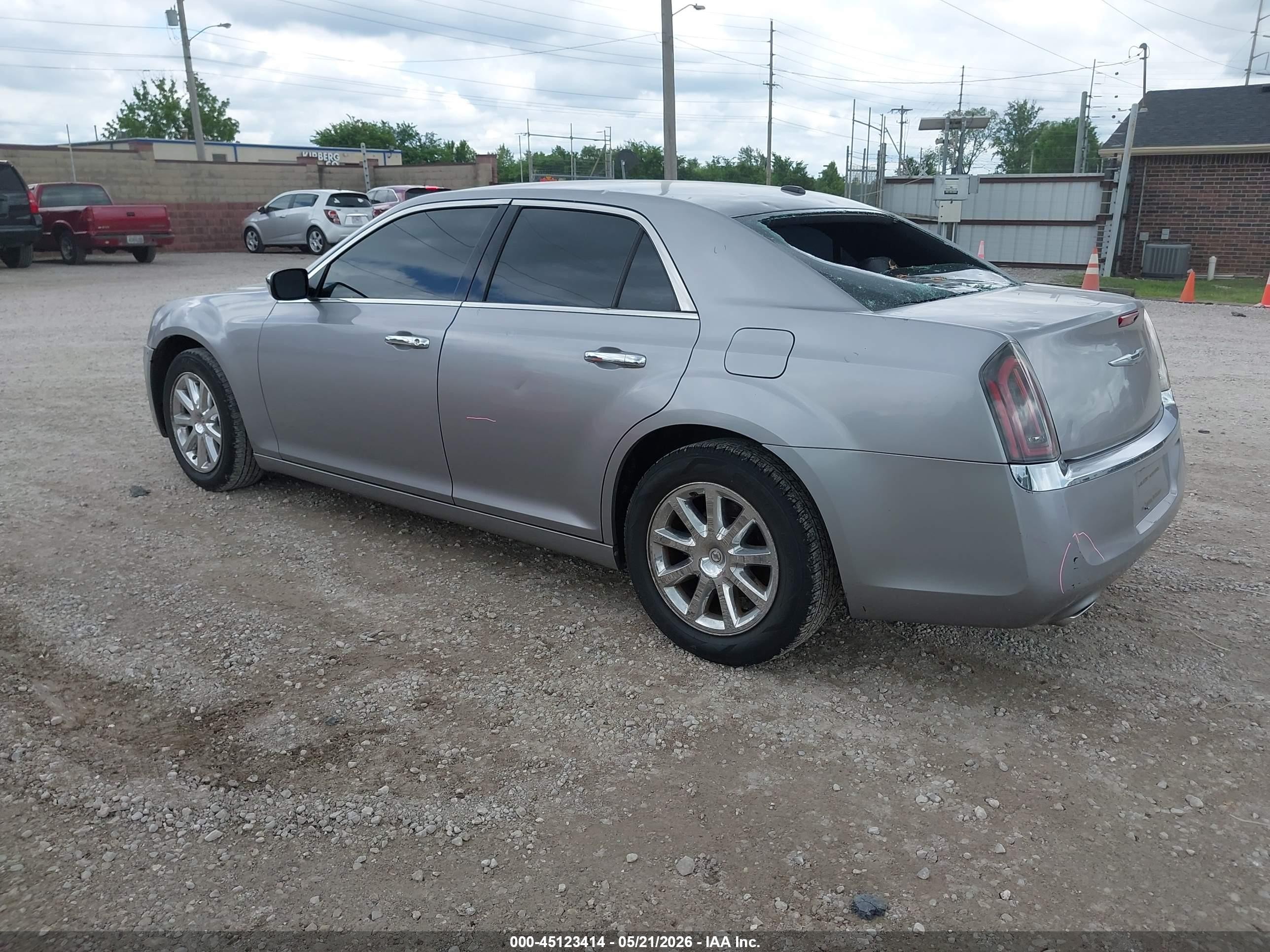 2011 Chrysler 300 Limited Silver vin: 2C3CA5CG5BH547302