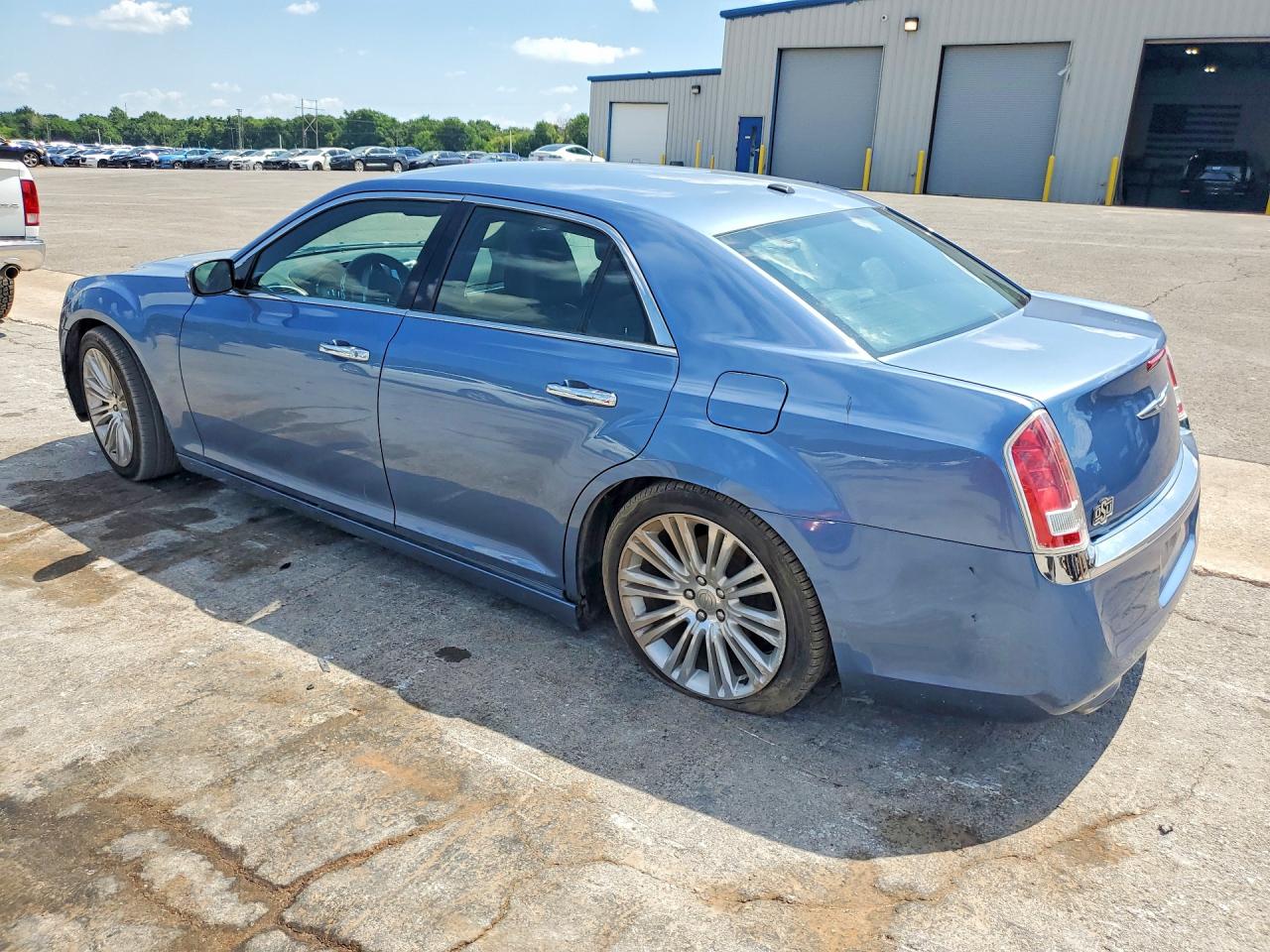 2011 Chrysler 300 Limited Blue vin: 2C3CA5CG5BH582678