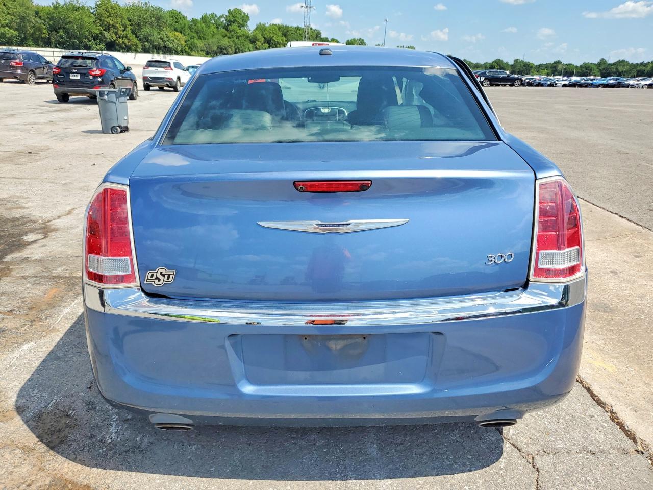 2011 Chrysler 300 Limited Blue vin: 2C3CA5CG5BH582678