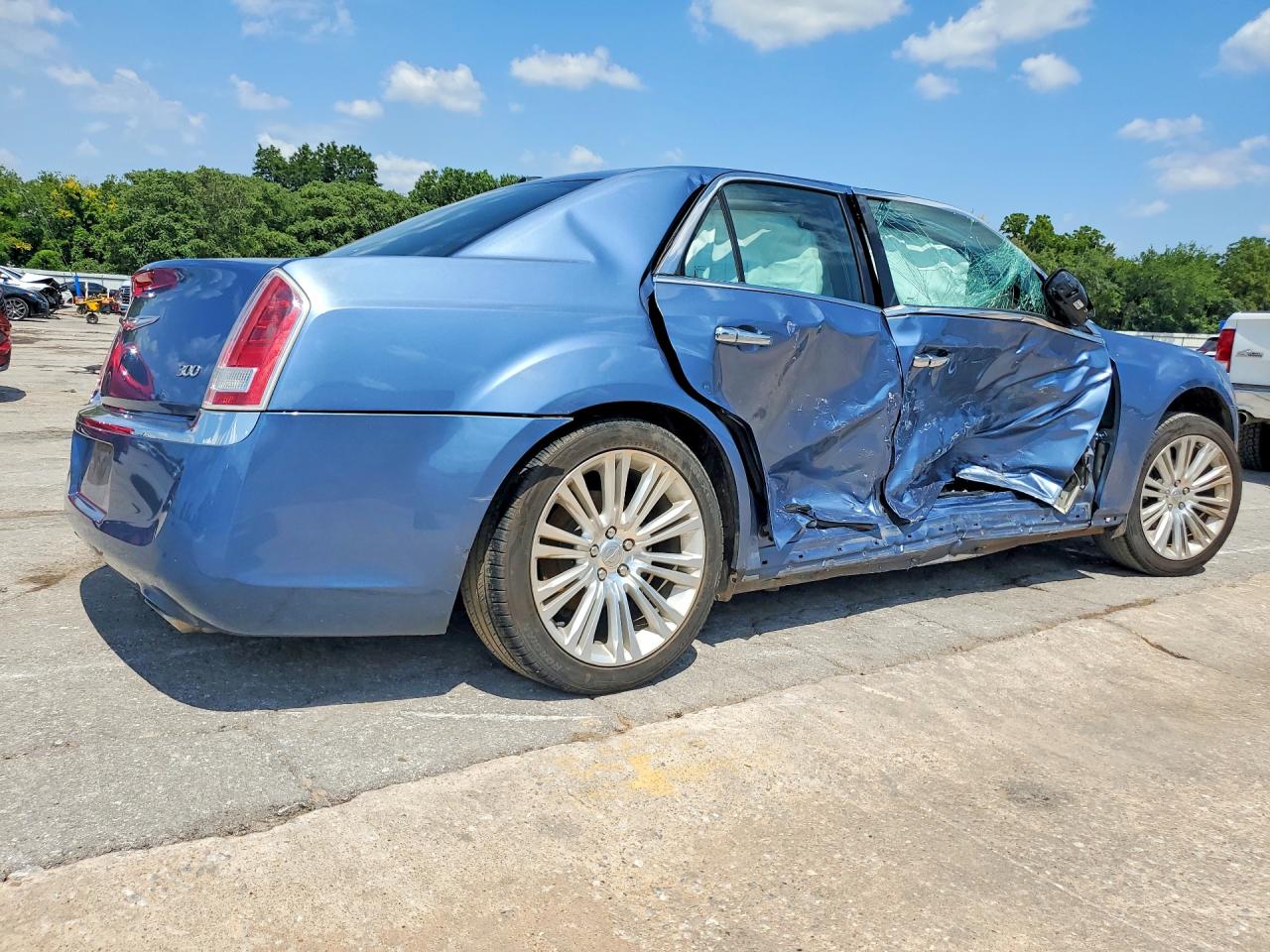 2011 Chrysler 300 Limited Blue vin: 2C3CA5CG5BH582678