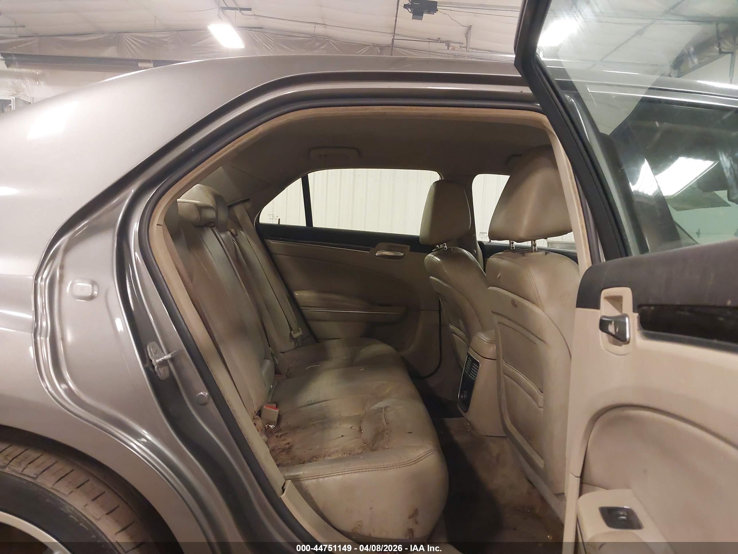 2011 Chrysler 300 Limited Gray vin: 2C3CA5CG5BH583085