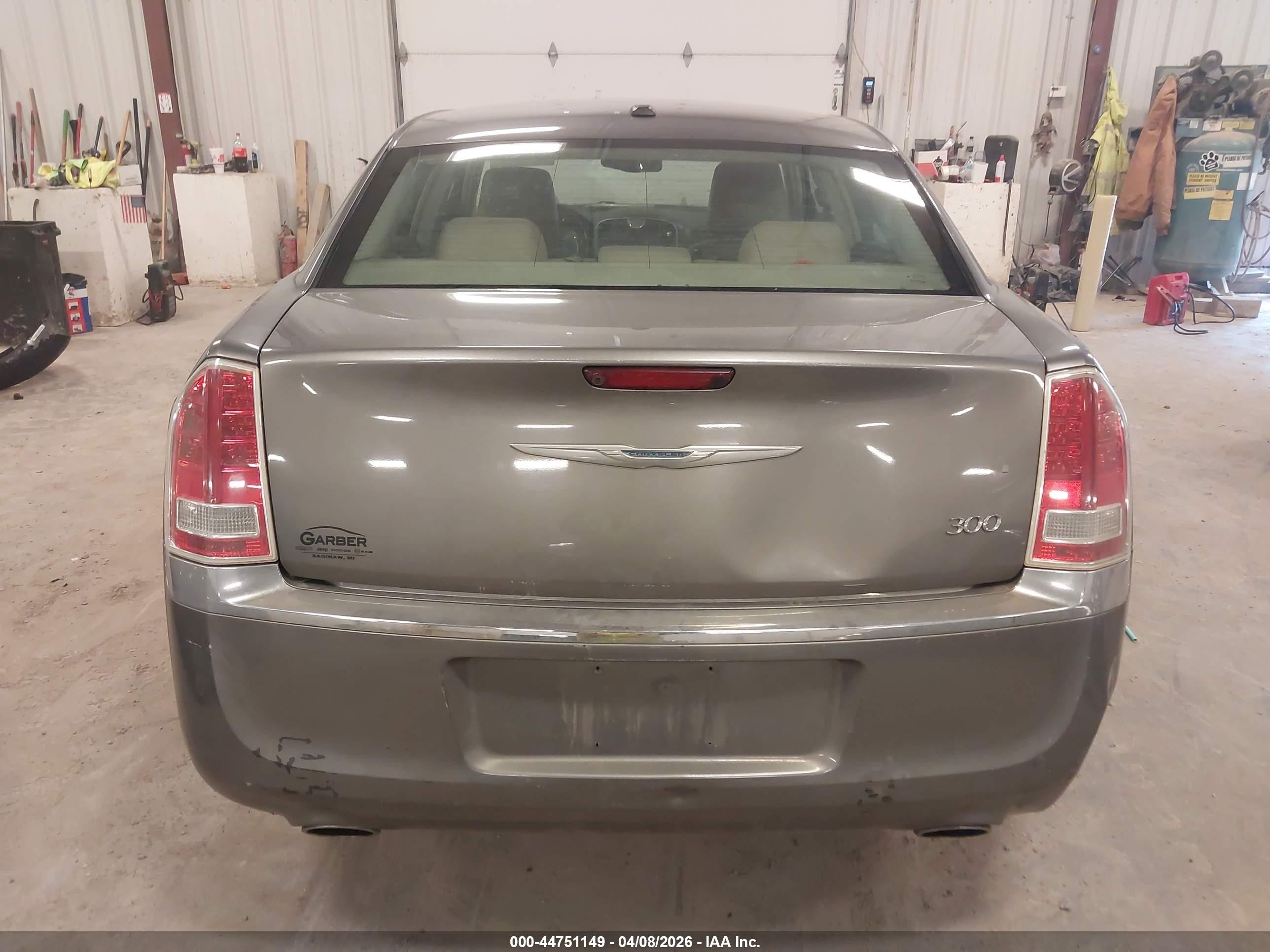 2011 Chrysler 300 Limited Gray vin: 2C3CA5CG5BH583085