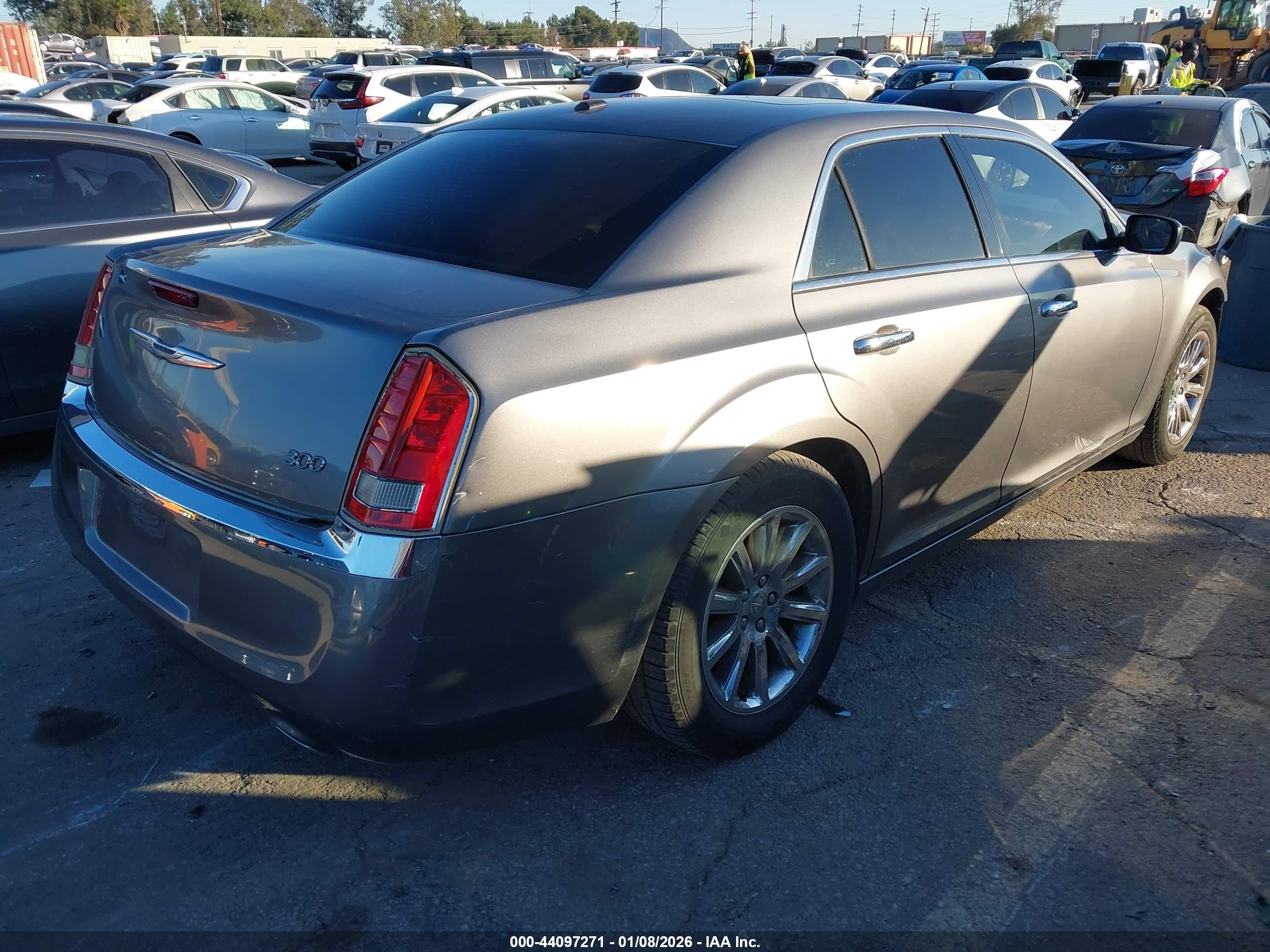 2011 Chrysler 300 Limited Gray vin: 2C3CA5CG5BH600936