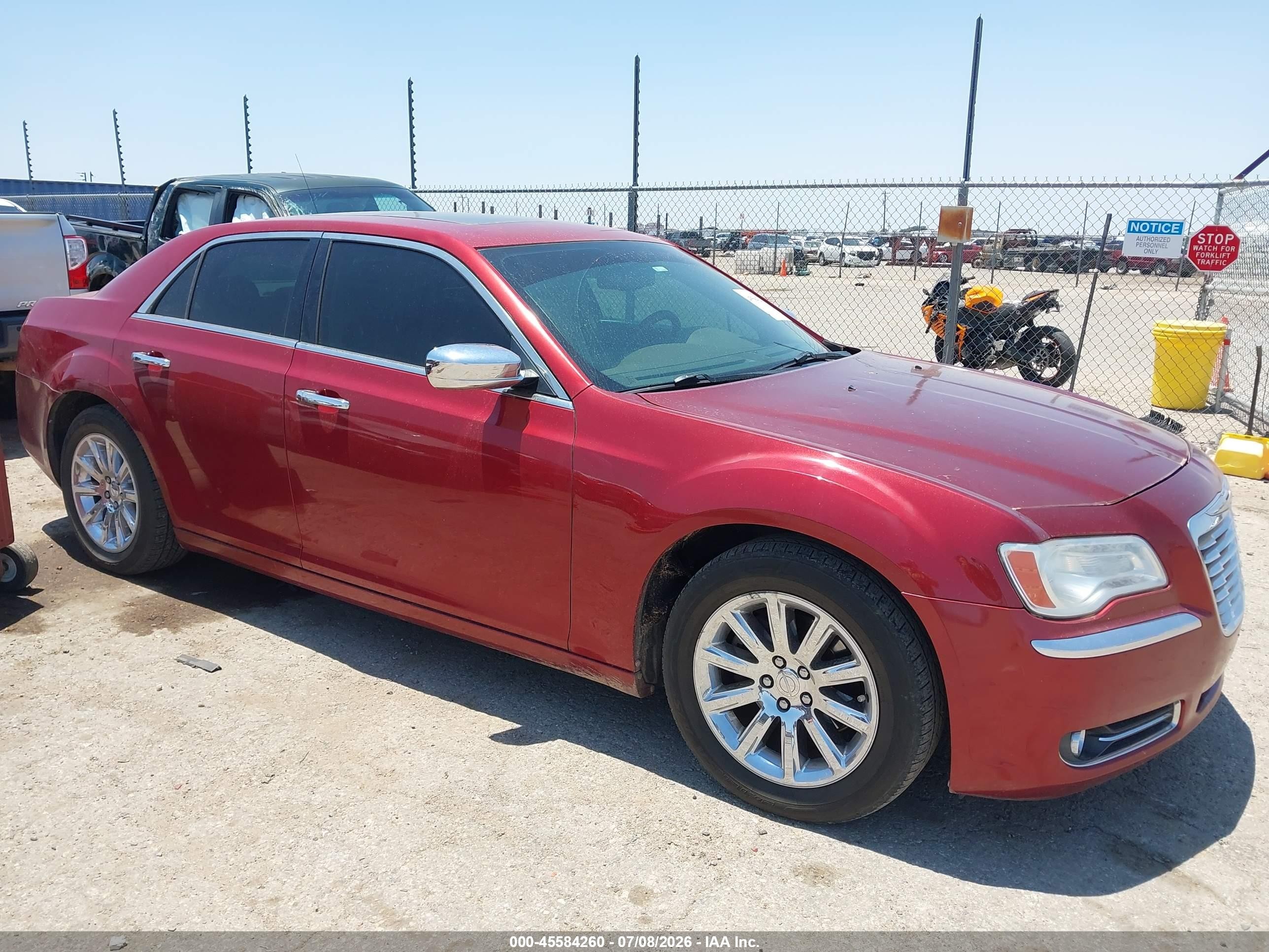 2011 Chrysler 300 Limited Темно-бордовый vin: 2C3CA5CG6BH528922