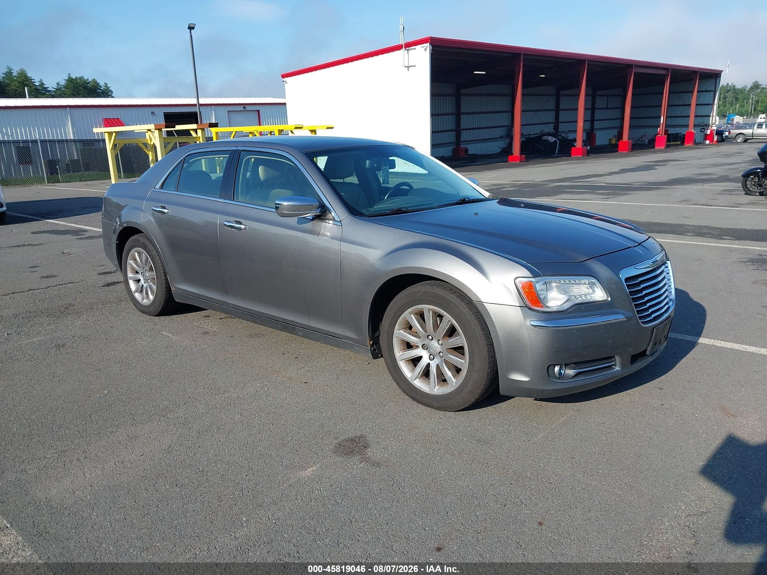 2011 Chrysler 300 Limited Gray vin: 2C3CA5CG7BH598462