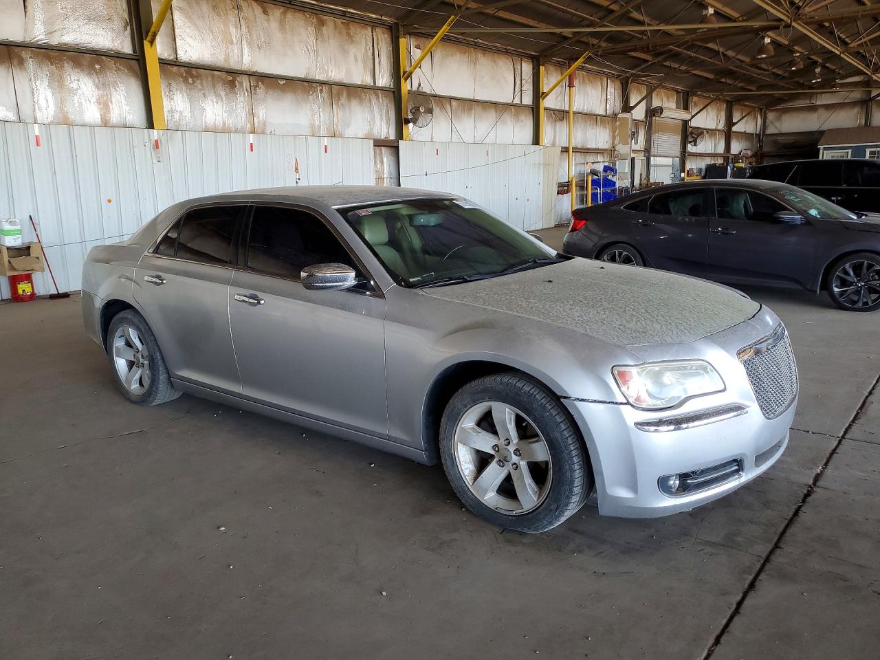 2011 Chrysler 300 Limited Silver vin: 2C3CA5CG9BH613916
