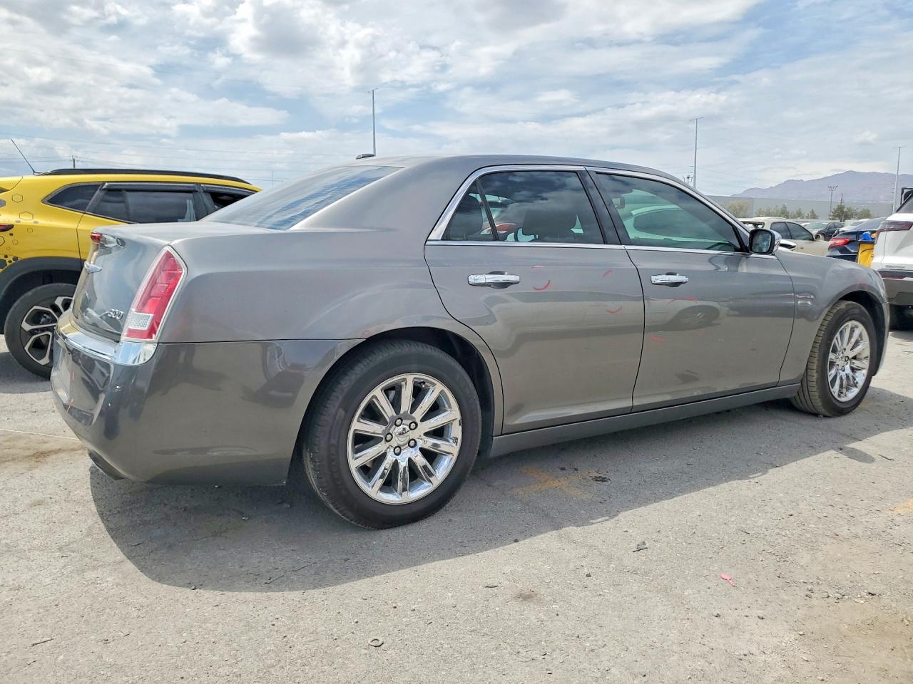 2011 Chrysler 300 Limited Gray vin: 2C3CA5CGXBH559252