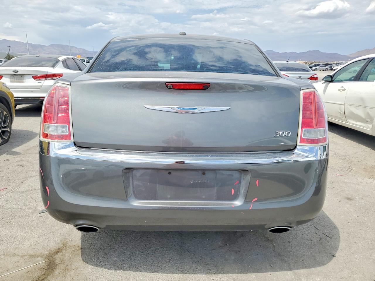 2011 Chrysler 300 Limited Gray vin: 2C3CA5CGXBH559252