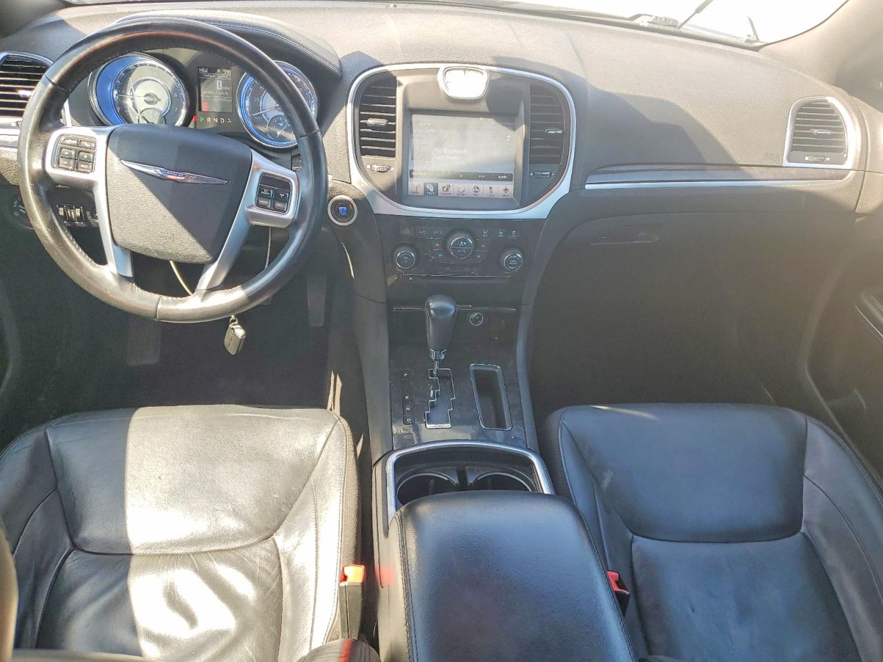 2011 Chrysler 300 Limited White vin: 2C3CA5CGXBH564645
