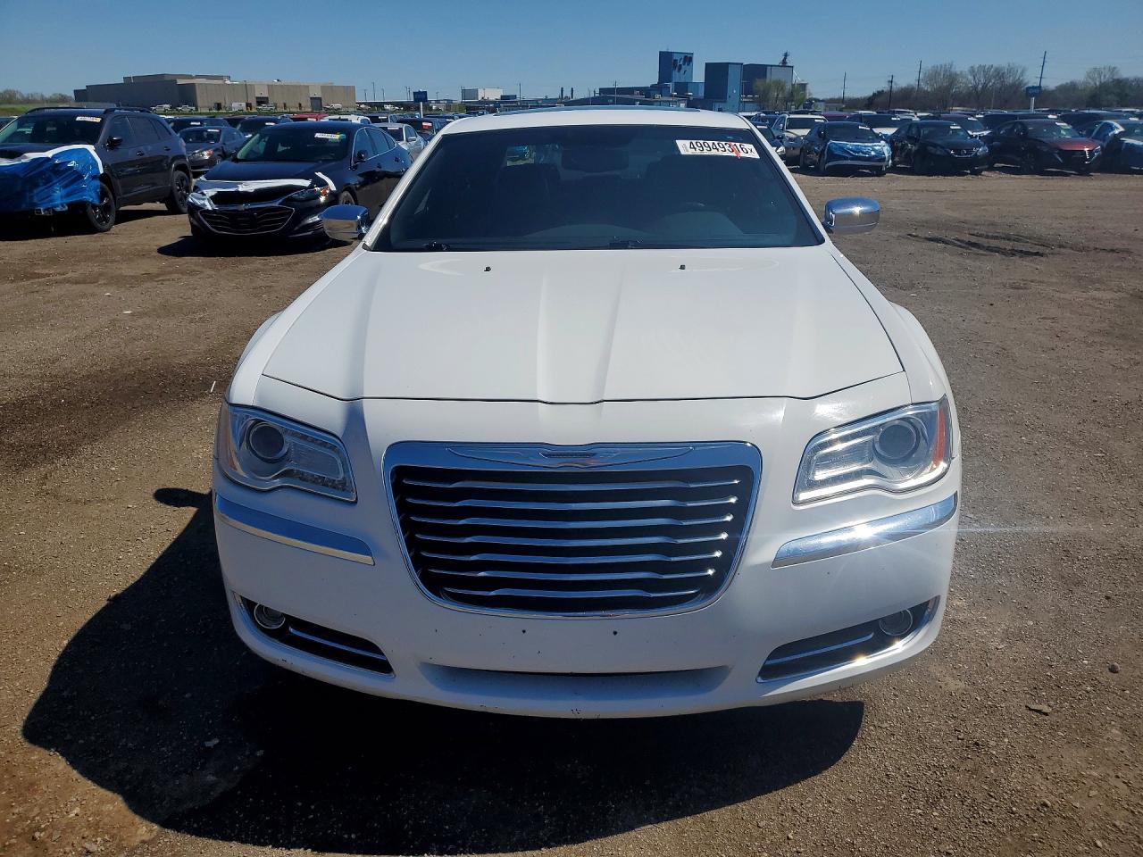 2011 Chrysler 300 Limited White vin: 2C3CA5CGXBH564645