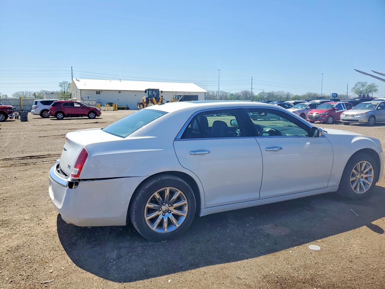 2011 Chrysler 300 Limited White vin: 2C3CA5CGXBH564645