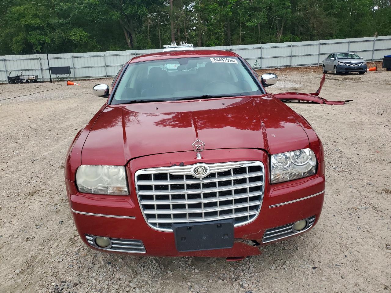2010 Chrysler 300 Touring Red vin: 2C3CA5CV0AH325702