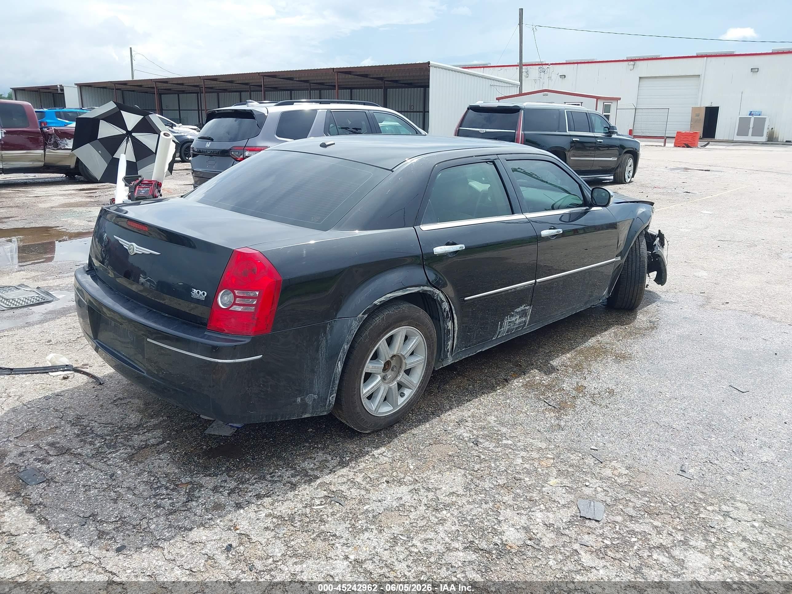 2010 Chrysler 300 Touring/signature Series/executive Series Black vin: 2C3CA5CV0AH330656