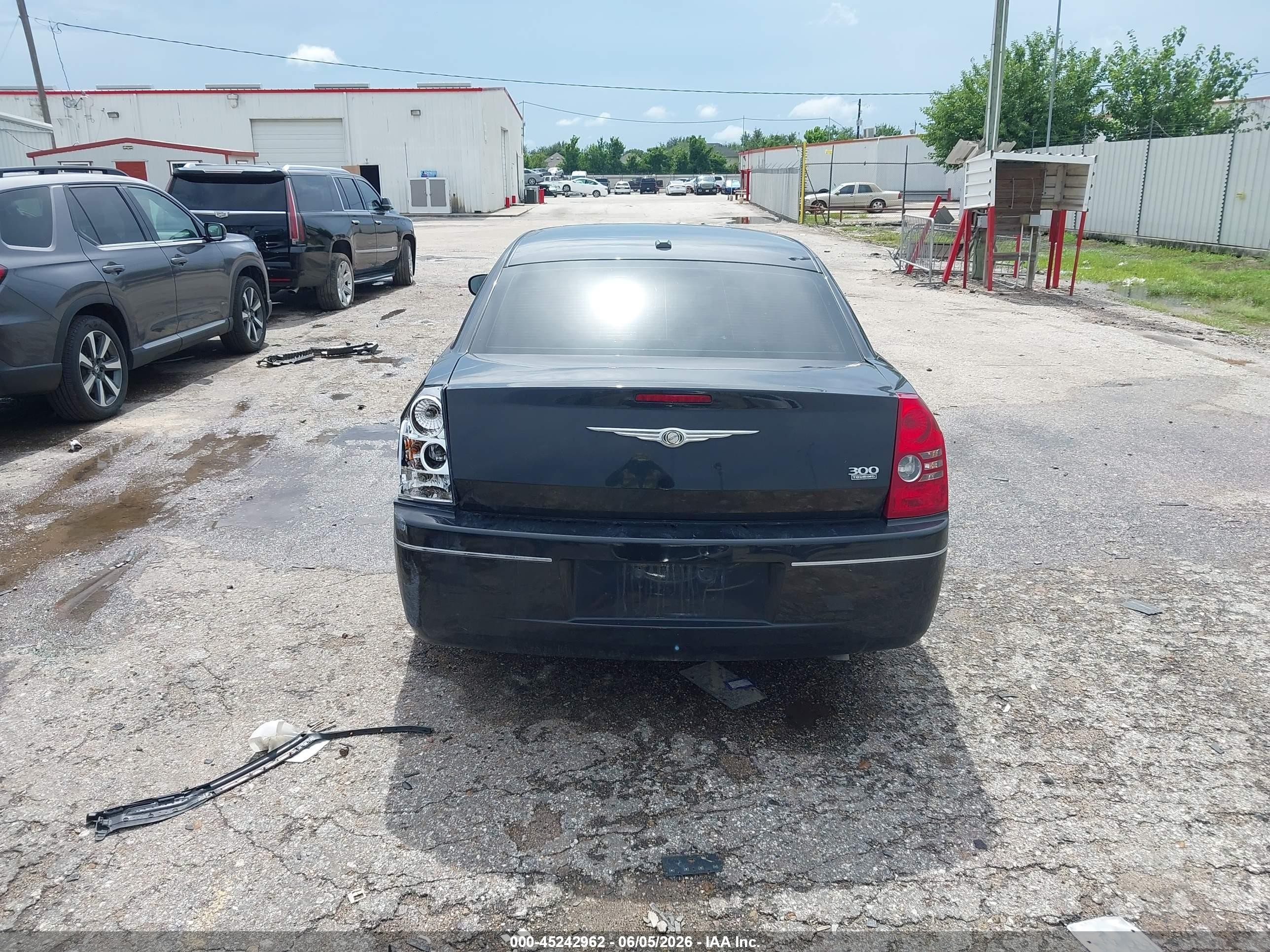 2010 Chrysler 300 Touring/signature Series/executive Series Black vin: 2C3CA5CV0AH330656