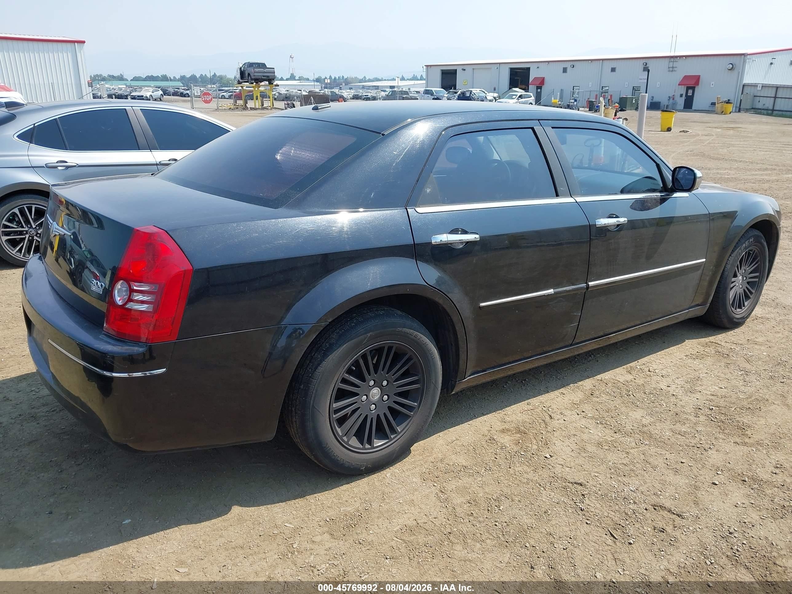 2010 Chrysler 300 Touring Black vin: 2C3CA5CV1AH328172