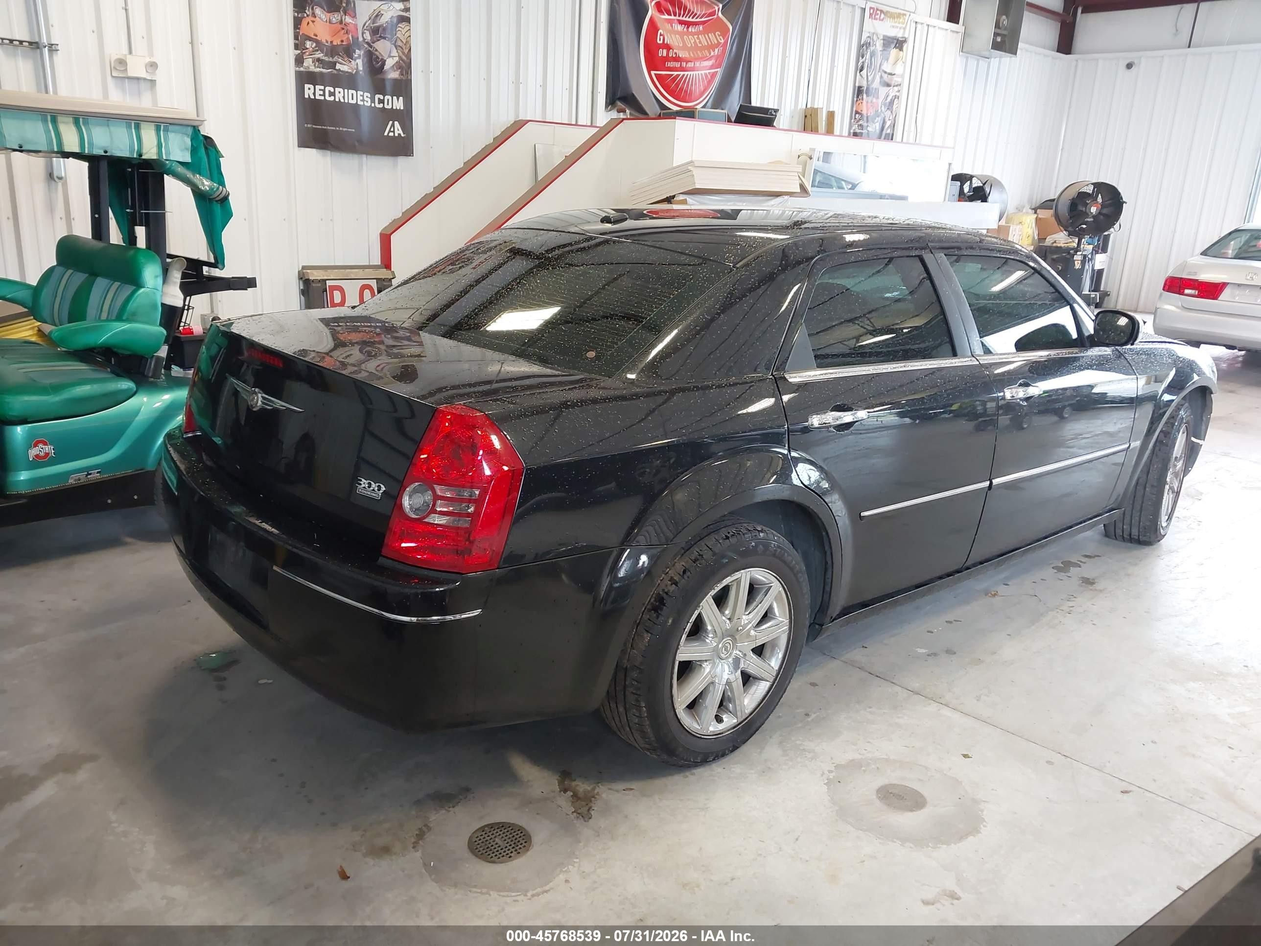 2010 Chrysler 300 Touring/signature Series/executive Series Black vin: 2C3CA5CV2AH123363