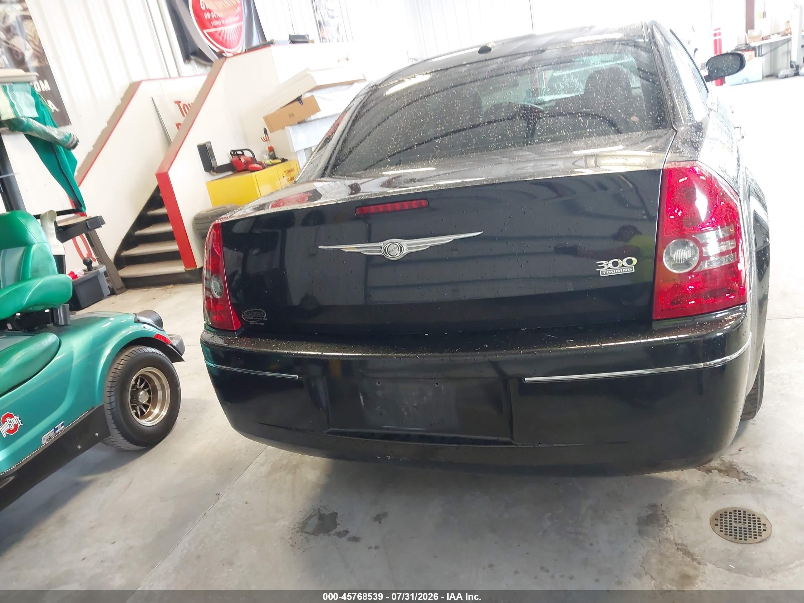 2010 Chrysler 300 Touring/signature Series/executive Series Black vin: 2C3CA5CV2AH123363