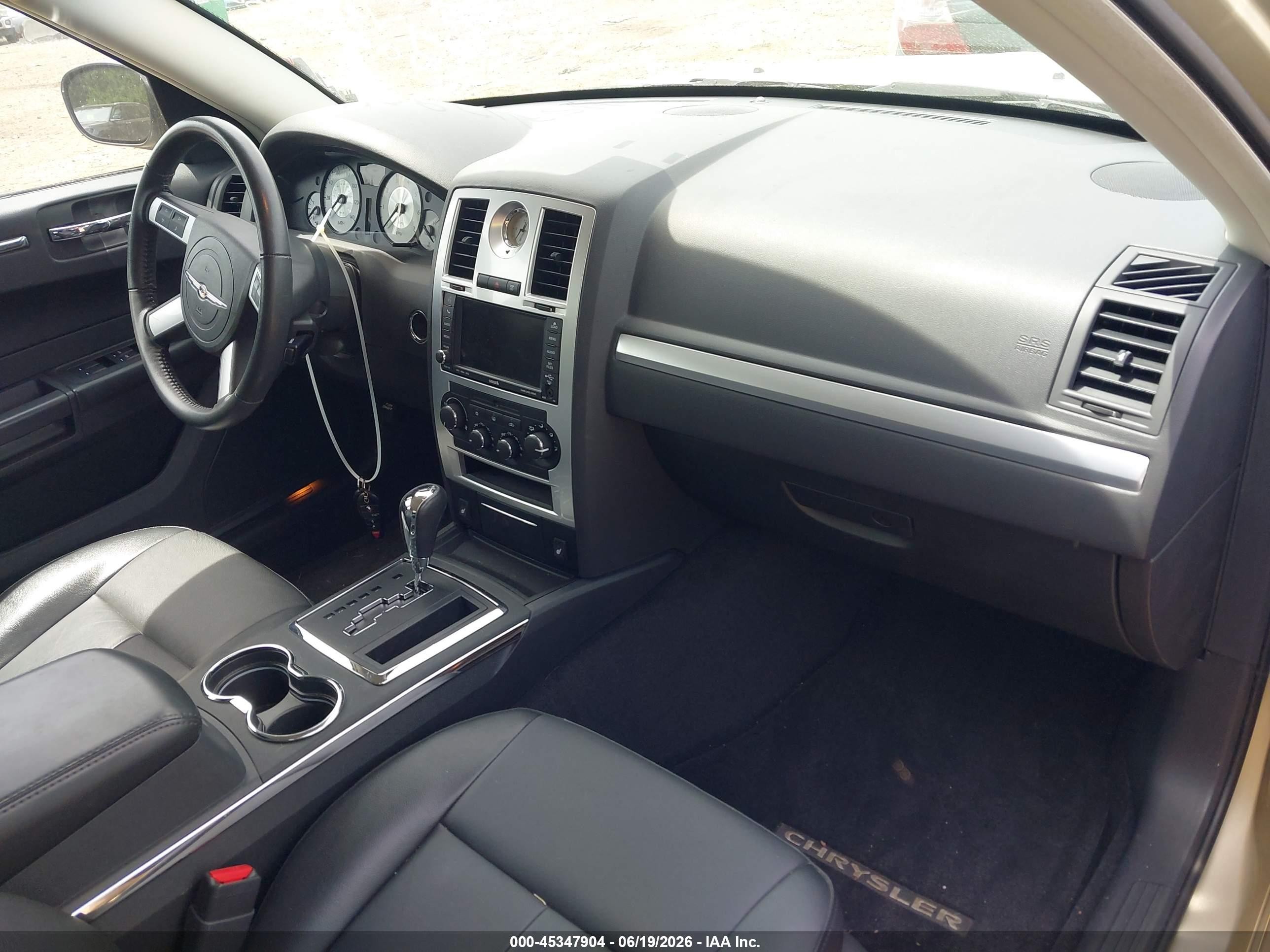 2010 Chrysler 300 Touring/signature Series/executive Series Золотой vin: 2C3CA5CV2AH213581