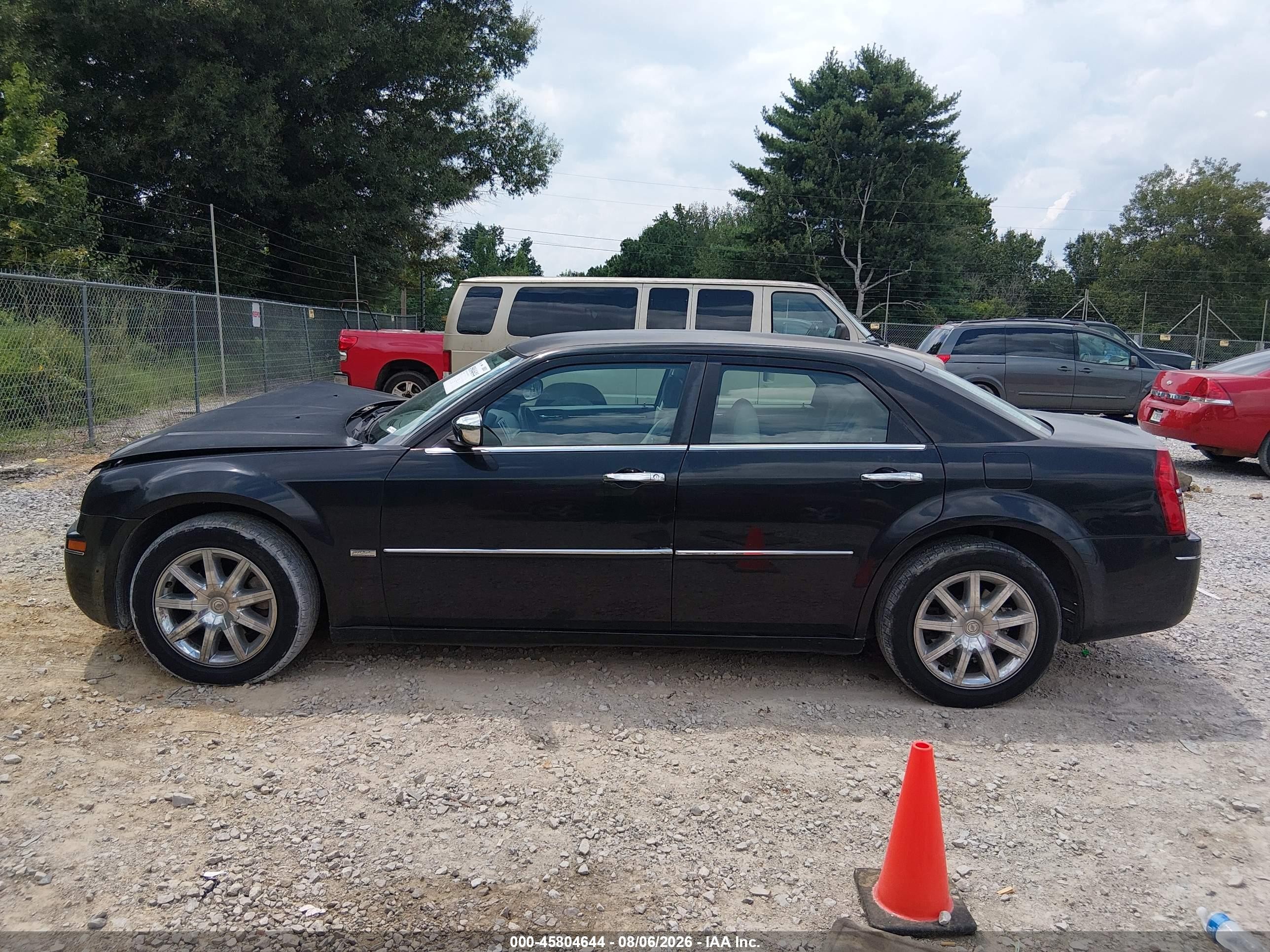 2010 Chrysler 300 Touring/signature Series/executive Series Черный vin: 2C3CA5CV3AH141256