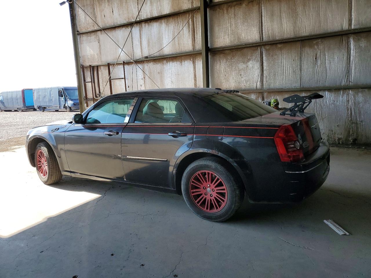 2010 Chrysler 300 Touring Black vin: 2C3CA5CV3AH195740