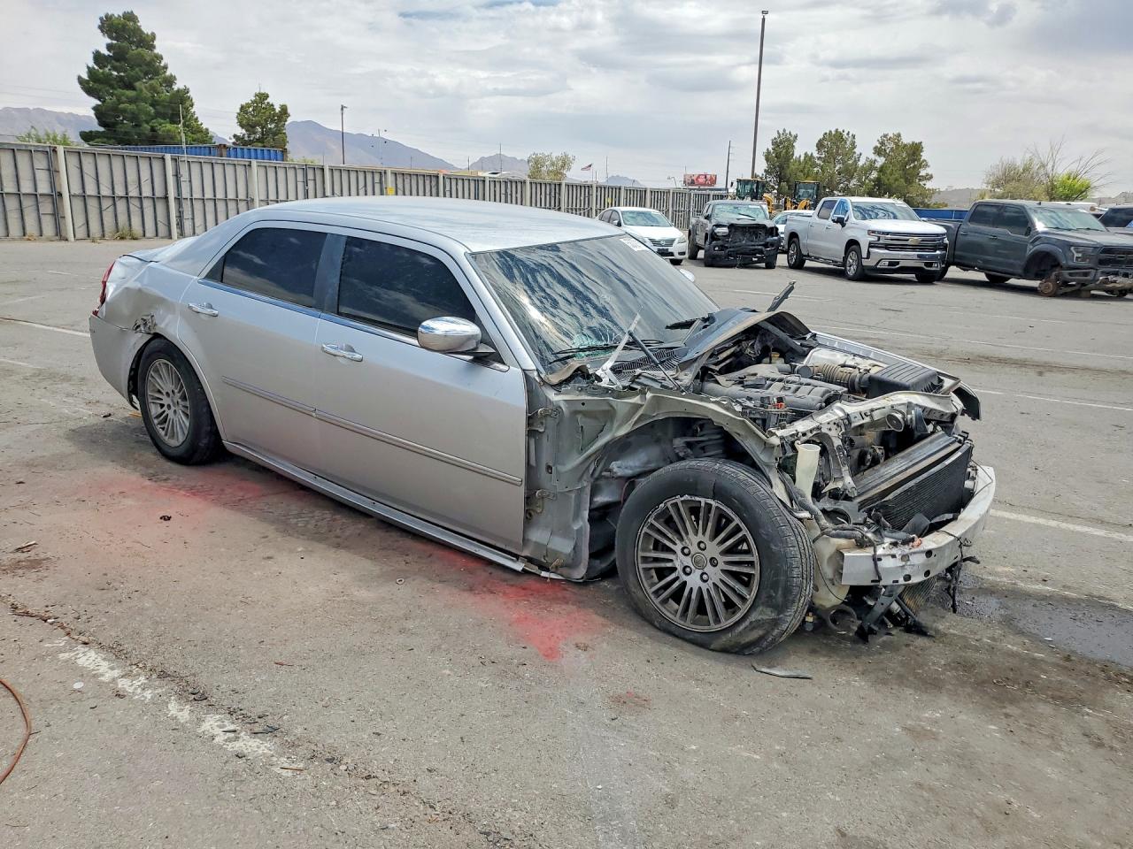 2010 Chrysler 300 Touring Silver vin: 2C3CA5CV4AH201190