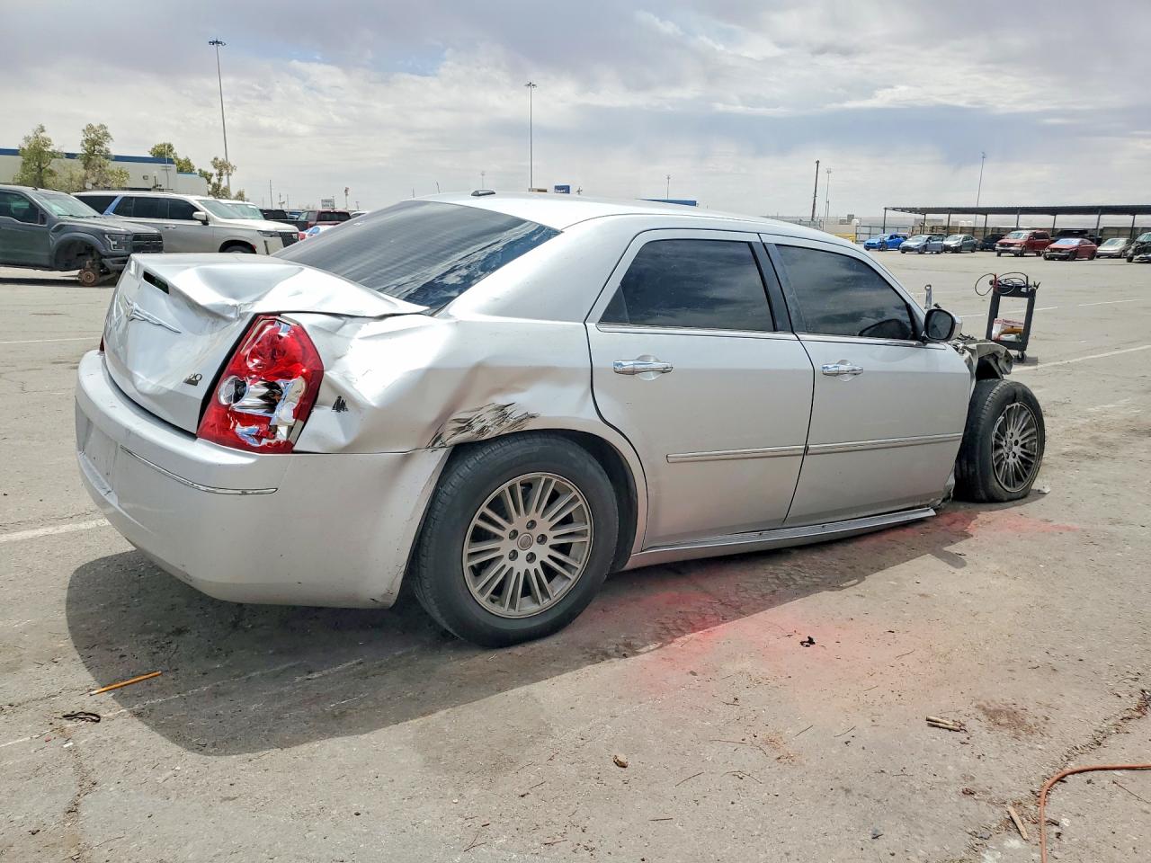 2010 Chrysler 300 Touring Silver vin: 2C3CA5CV4AH201190
