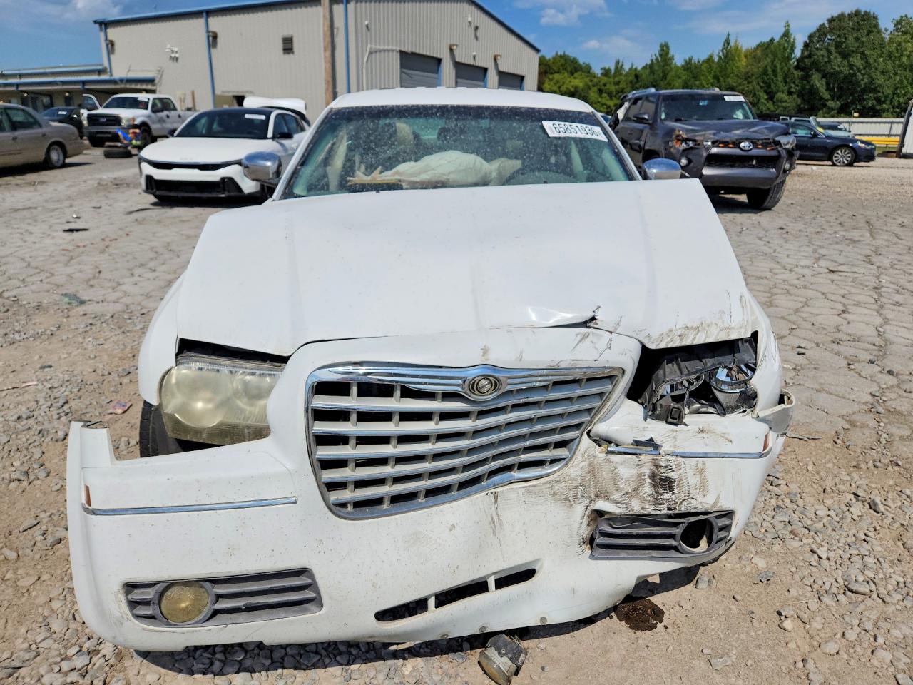 2010 Chrysler 300 Touring White vin: 2C3CA5CV4AH281042
