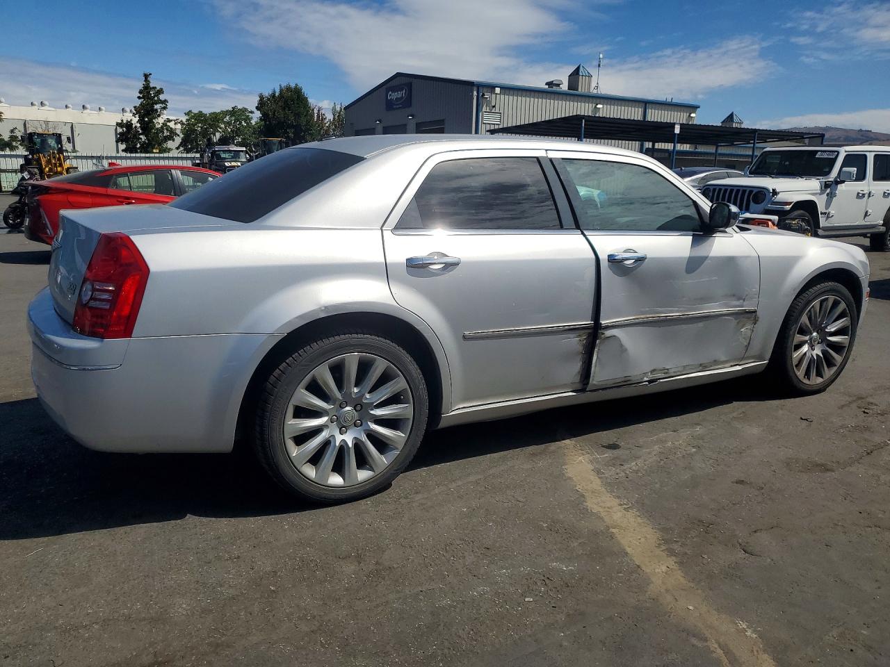 2010 Chrysler 300 Touring Silver vin: 2C3CA5CV5AH185565