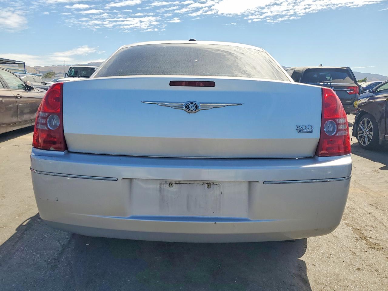 2010 Chrysler 300 Touring Silver vin: 2C3CA5CV5AH185565