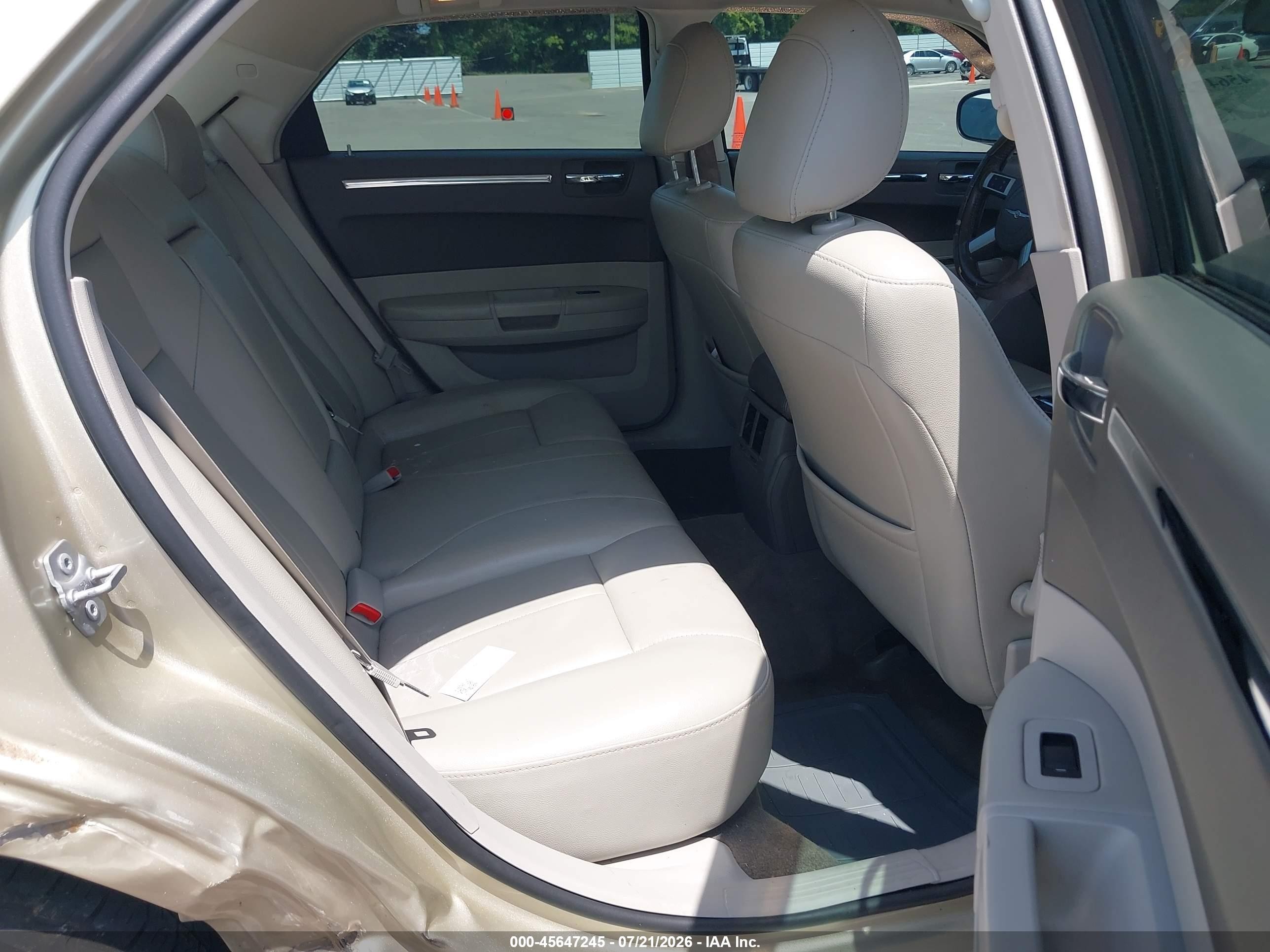 2010 Chrysler 300 Touring/signature Series/executive Series Gold vin: 2C3CA5CV7AH147397