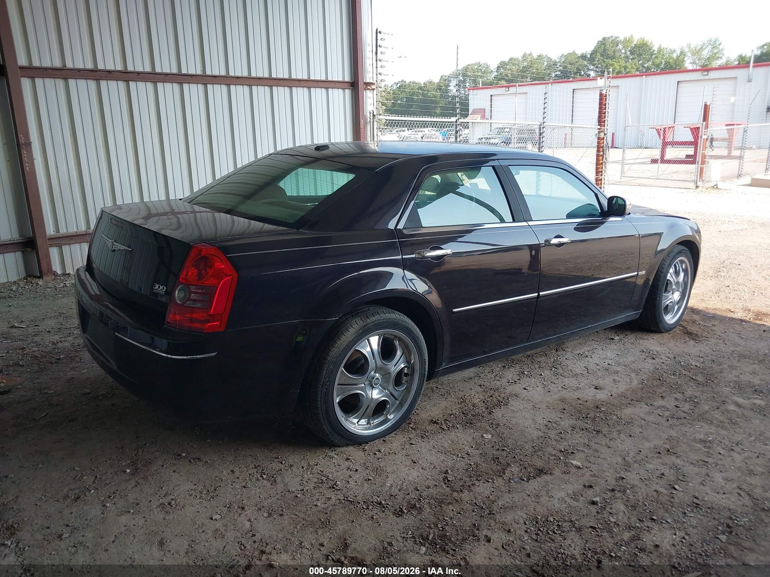 2010 Chrysler 300 Touring/signature Series/executive Series Black vin: 2C3CA5CV7AH180433