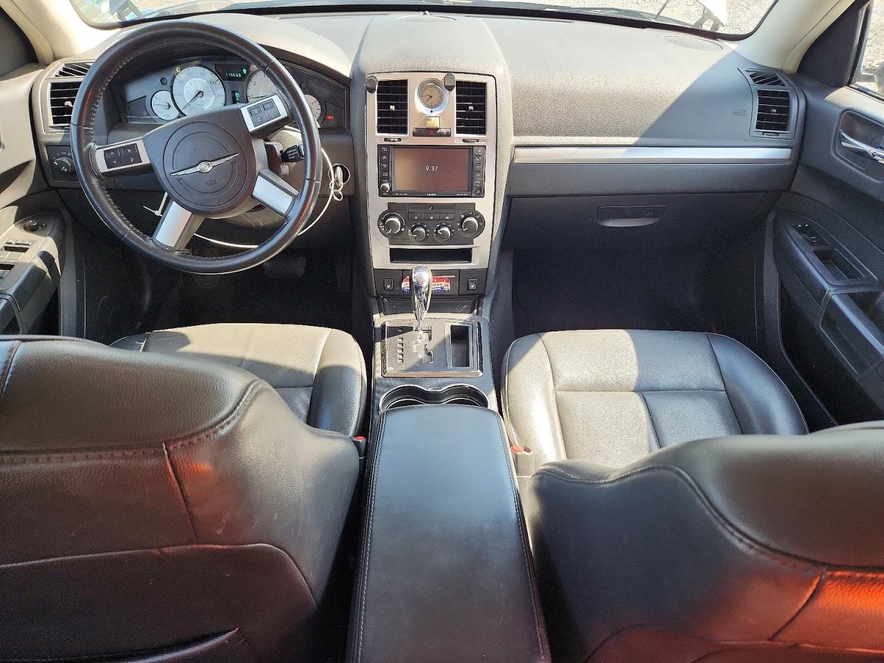 2010 Chrysler 300 Touring Gray vin: 2C3CA5CV7AH279902