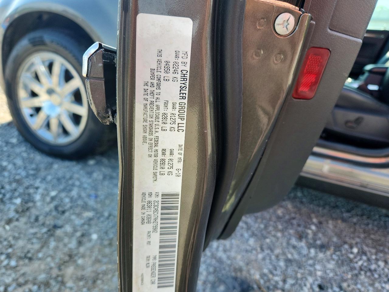 2010 Chrysler 300 Touring Gray vin: 2C3CA5CV7AH279902