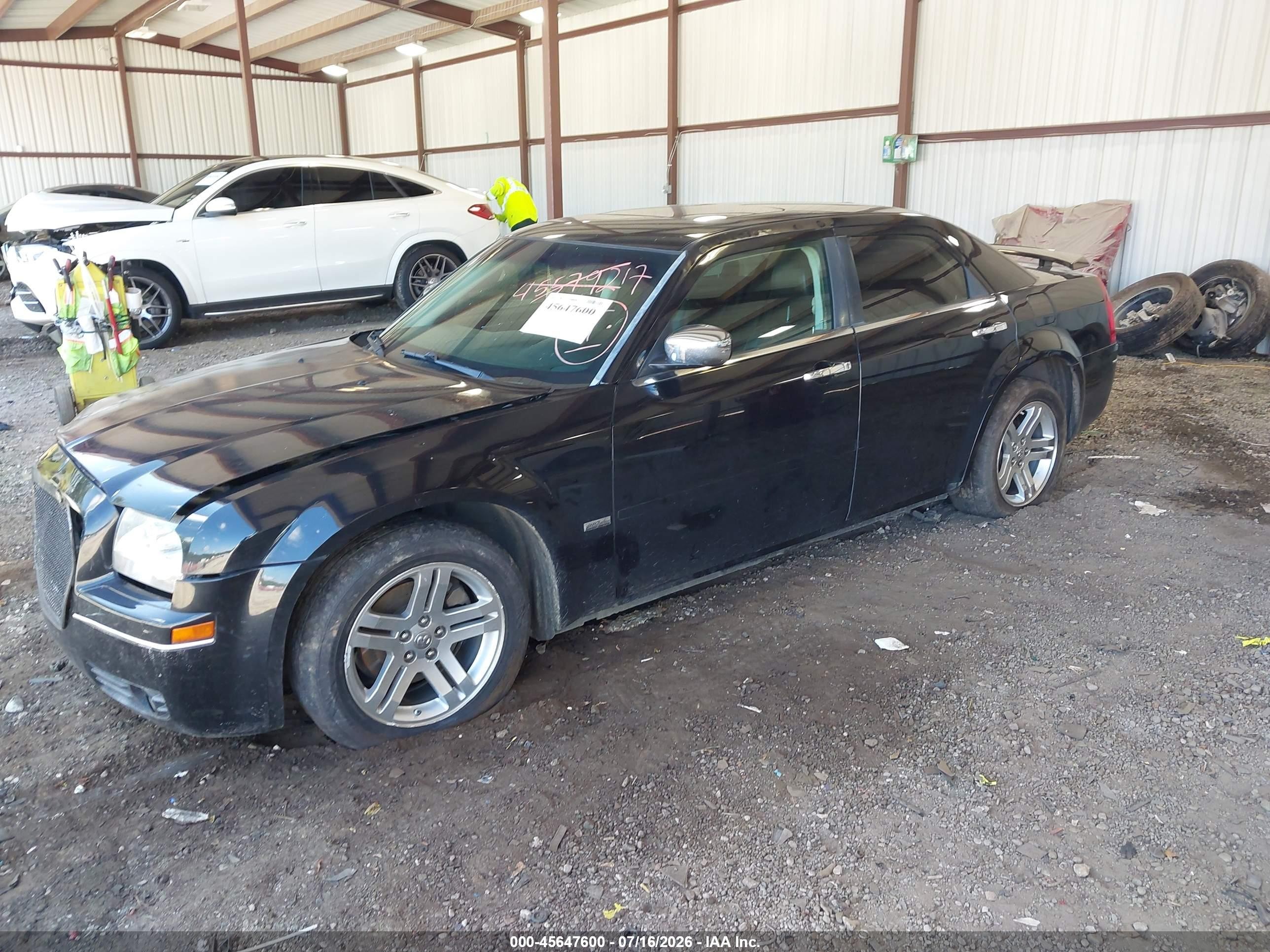 2010 Chrysler 300 Touring/signature Series/executive Series Black vin: 2C3CA5CV7AH328872