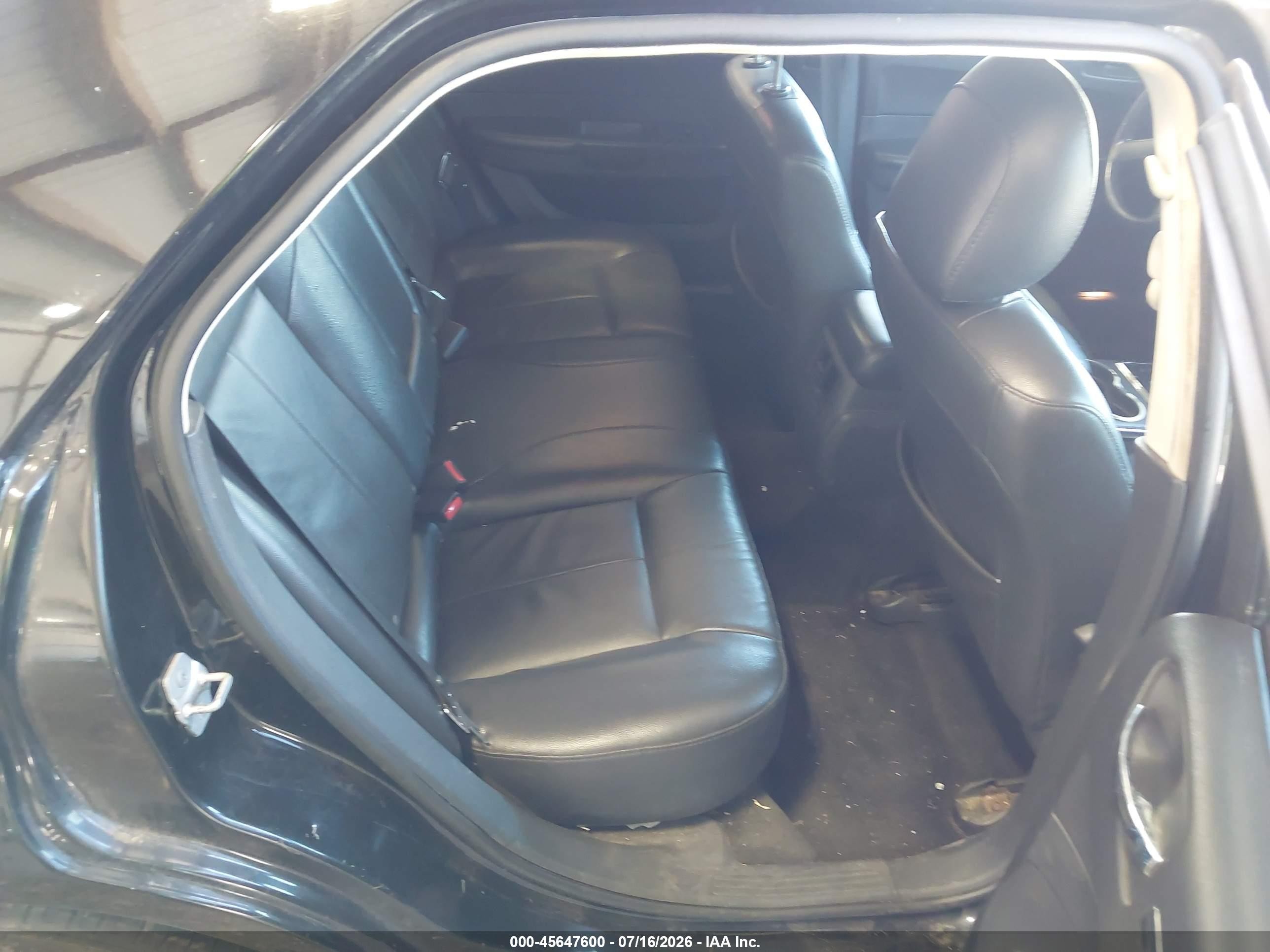 2010 Chrysler 300 Touring/signature Series/executive Series Black vin: 2C3CA5CV7AH328872
