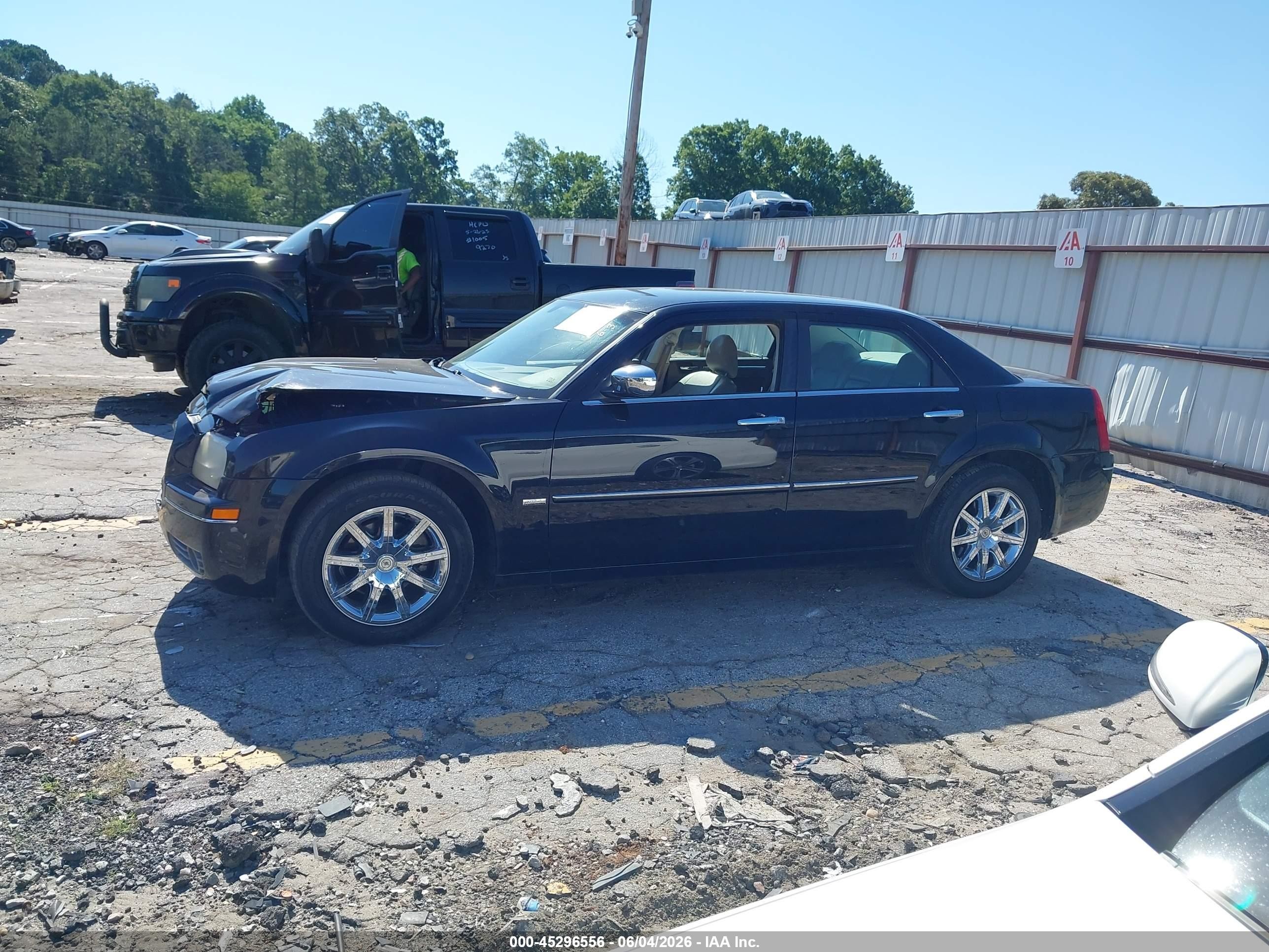 2010 Chrysler 300 Touring/signature Series/executive Series Черный vin: 2C3CA5CV9AH211293