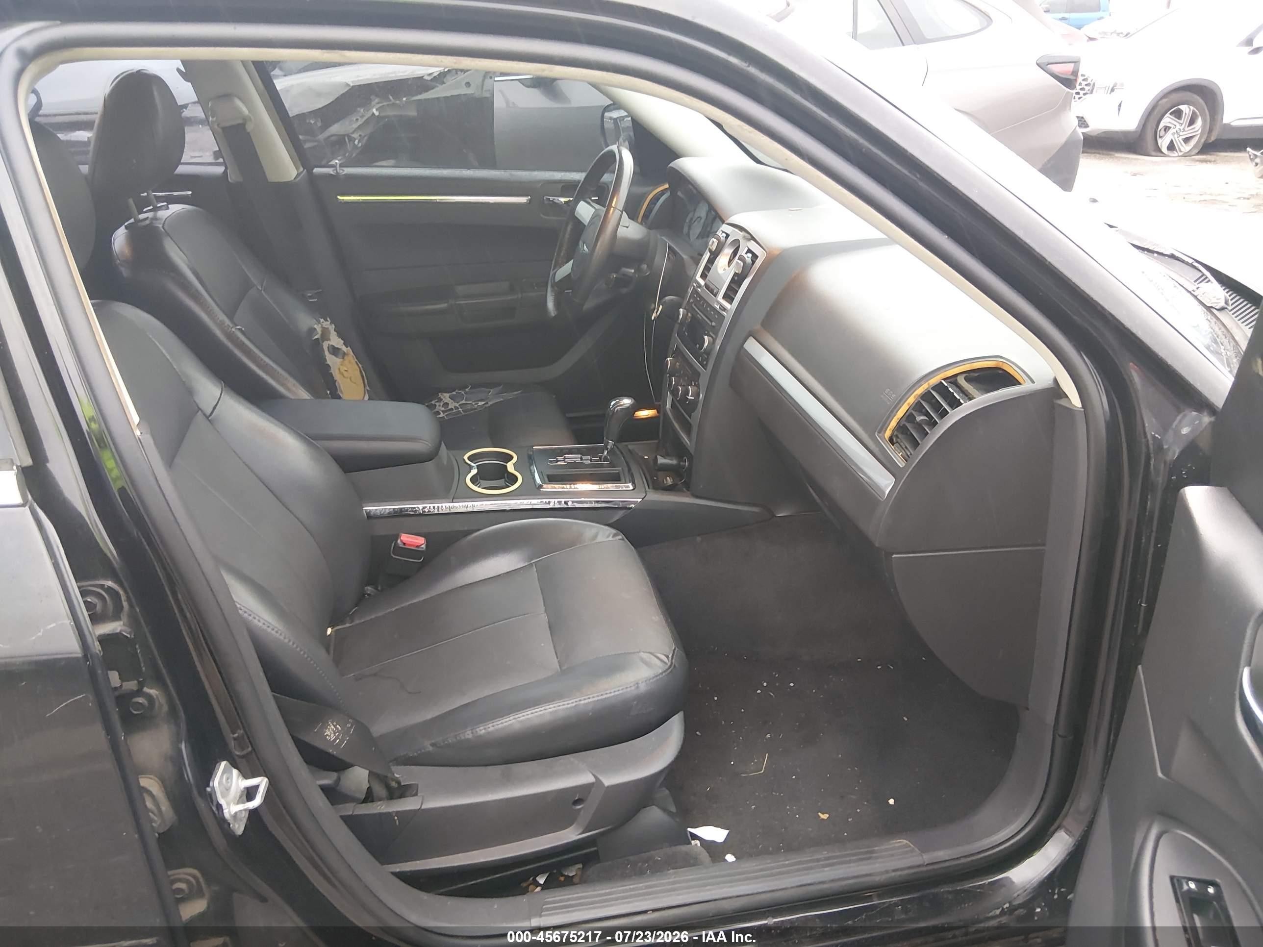 2010 Chrysler 300 Touring/signature Series/executive Series Черный vin: 2C3CA5CV9AH253995