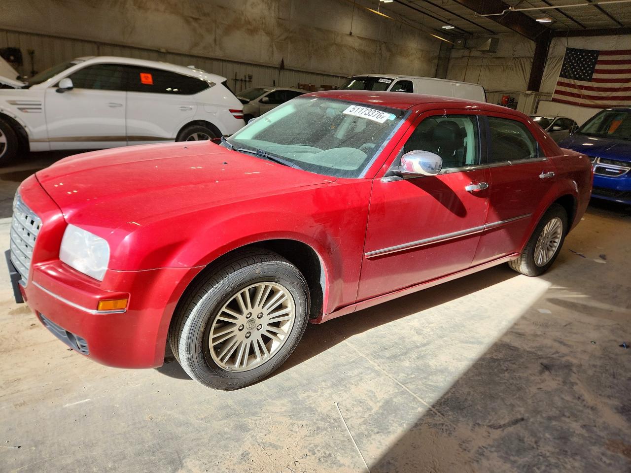 2010 Chrysler 300 Touring Red vin: 2C3CA5CV9AH326041
