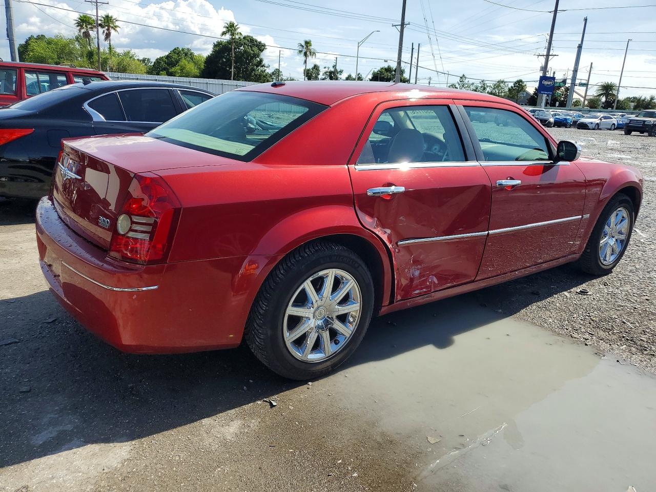 2010 Chrysler 300 Touring Burgundy vin: 2C3CA5CVXAH132232