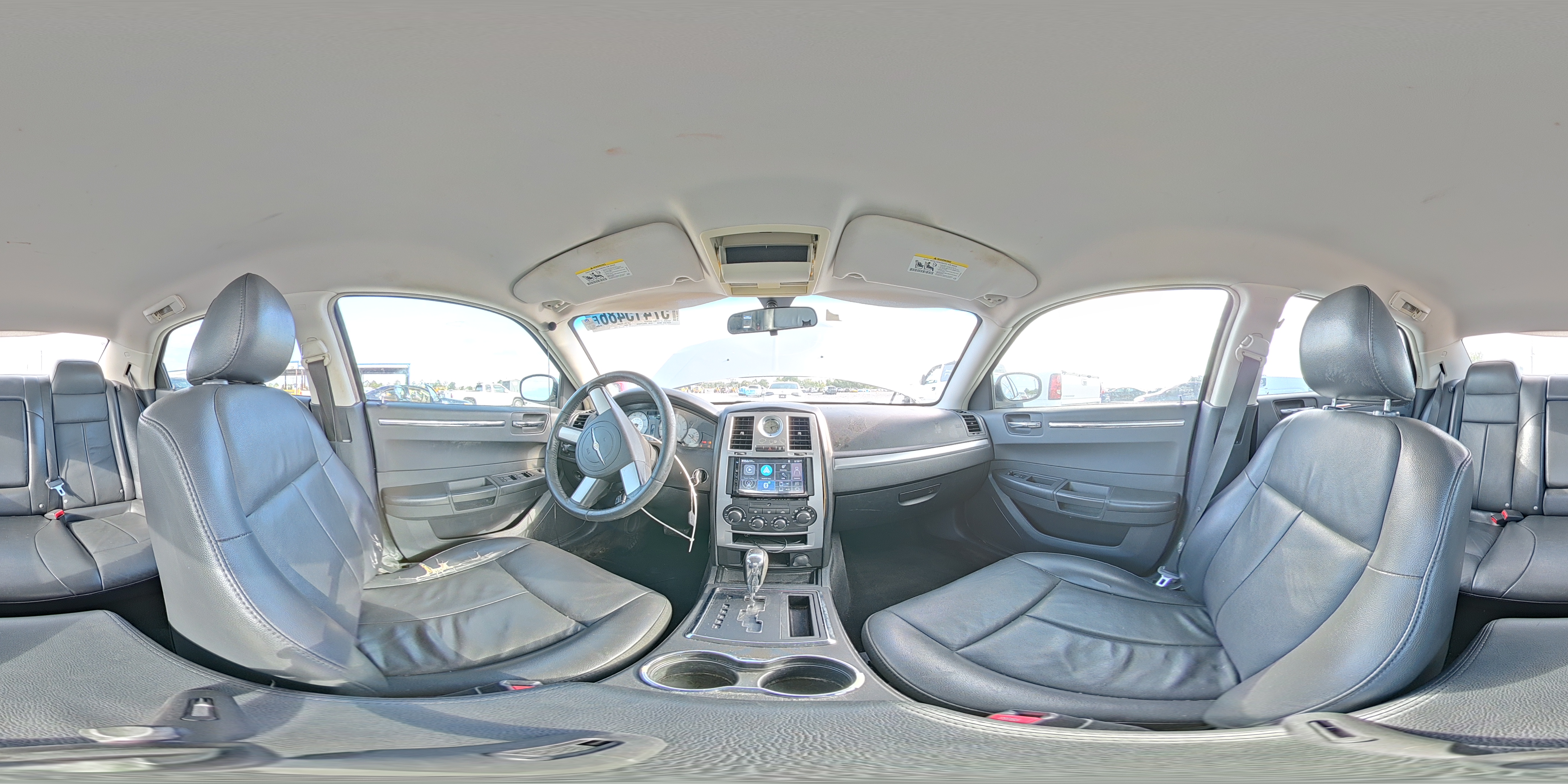 2010 Chrysler 300 Touring Серебряный vin: 2C3CA5CVXAH276296