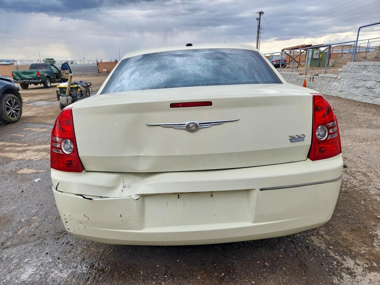 2010 Chrysler 300 Touring Tan vin: 2C3CA5CVXAH319325