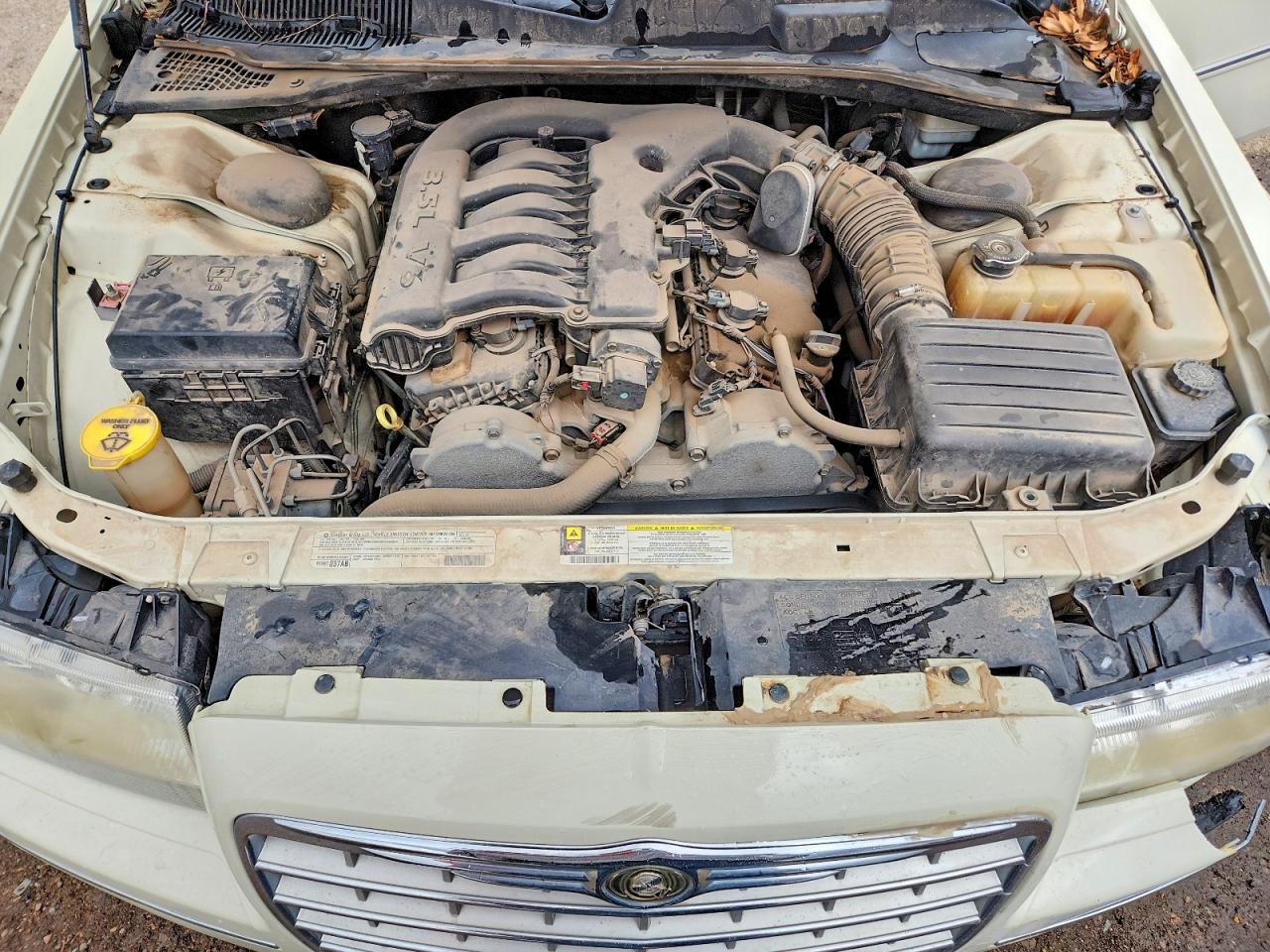 2010 Chrysler 300 Touring Tan vin: 2C3CA5CVXAH319325