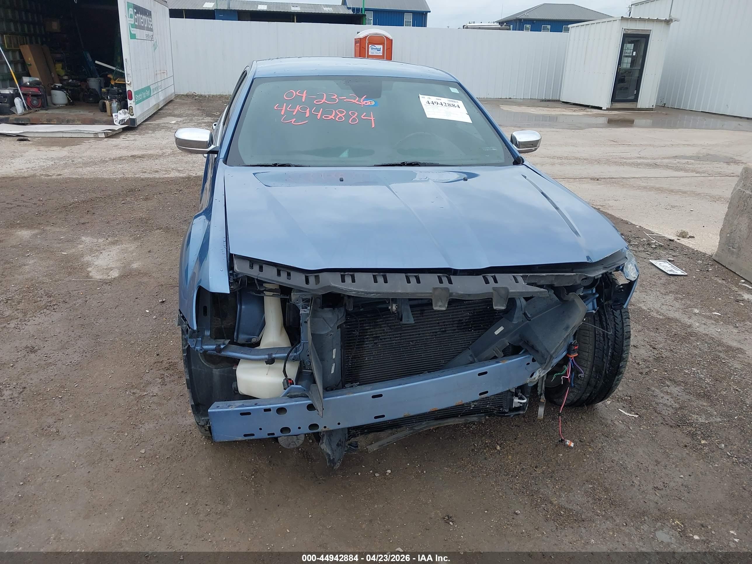 2011 Chrysler 300c Blue vin: 2C3CA6CT1BH547509
